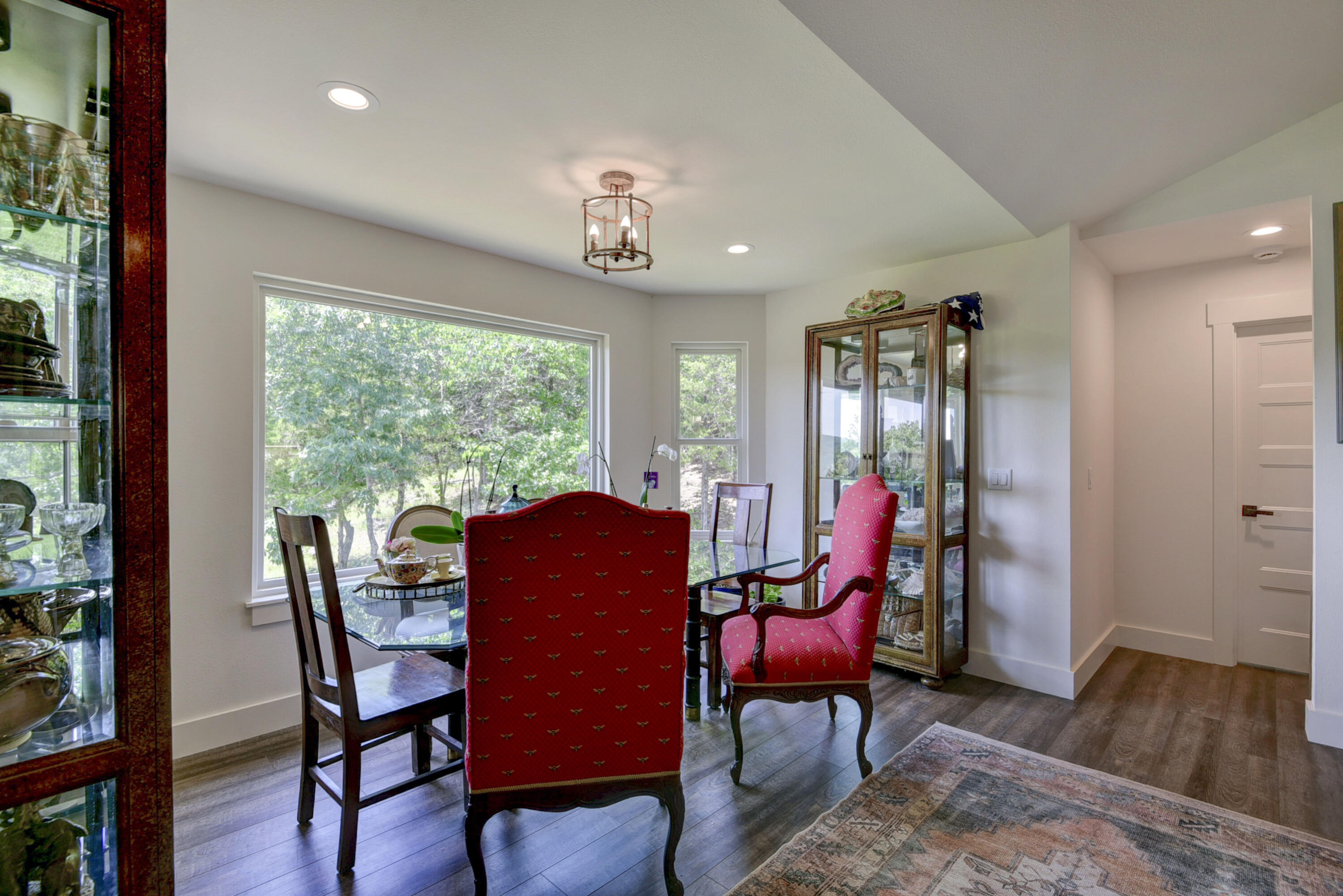 350 Beechwood Drive Property Photo 14