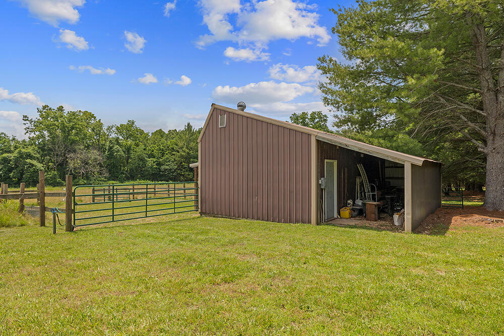 2790 Stehle Road Property Photo 62