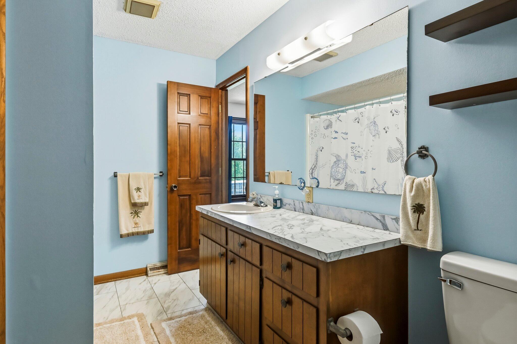 8624 Lawrence 2220 Property Photo 30