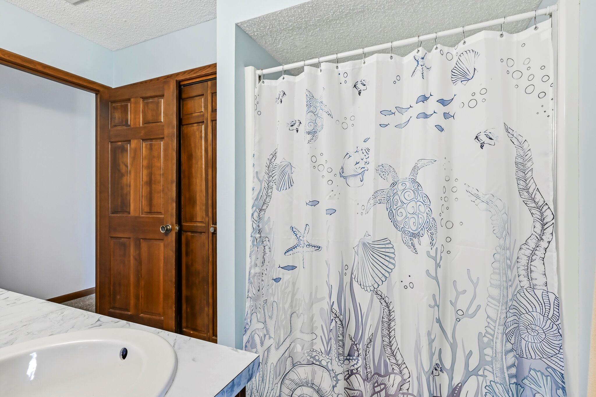 8624 Lawrence 2220 Property Photo 31