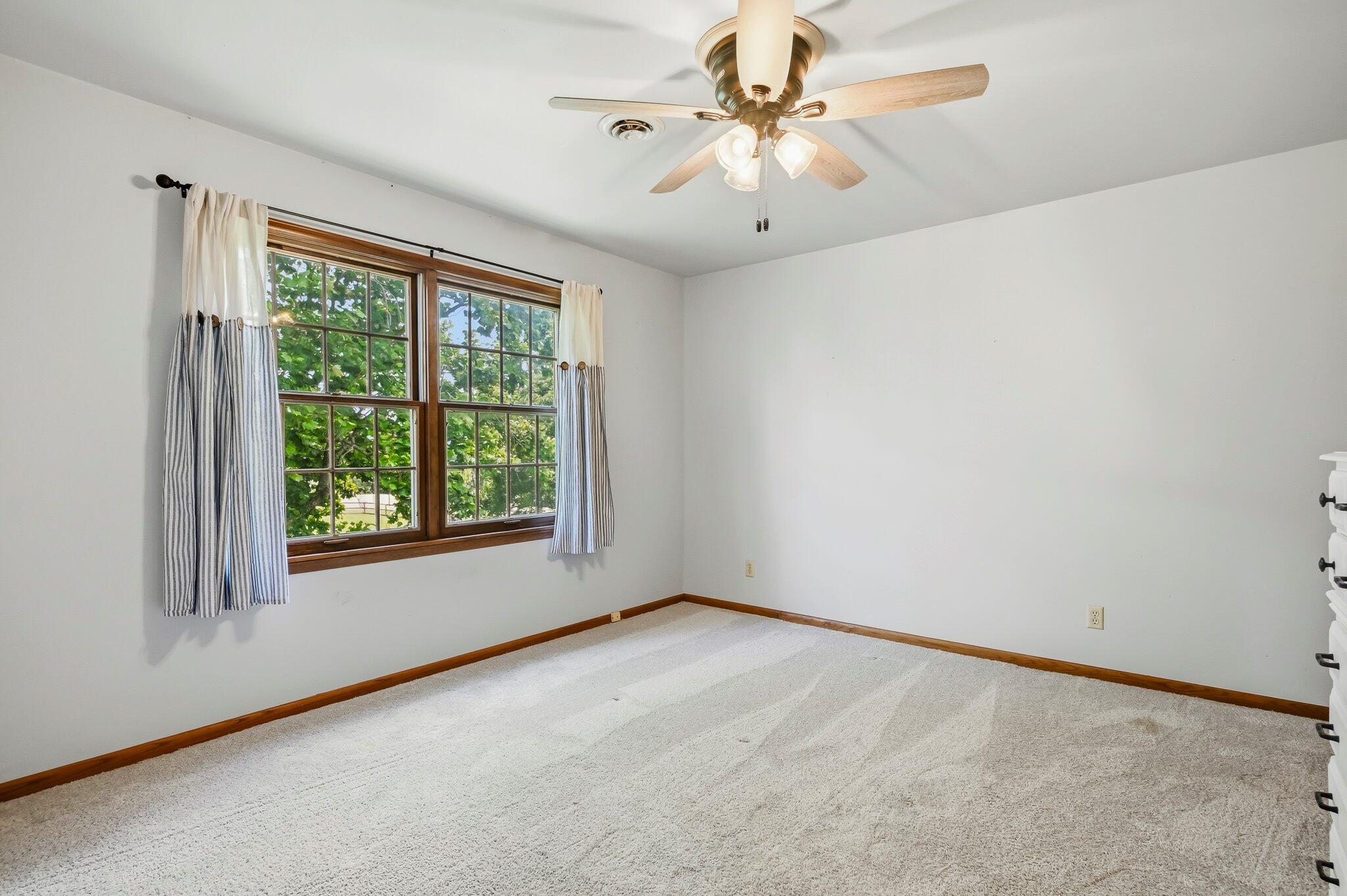 8624 Lawrence 2220 Property Photo 38