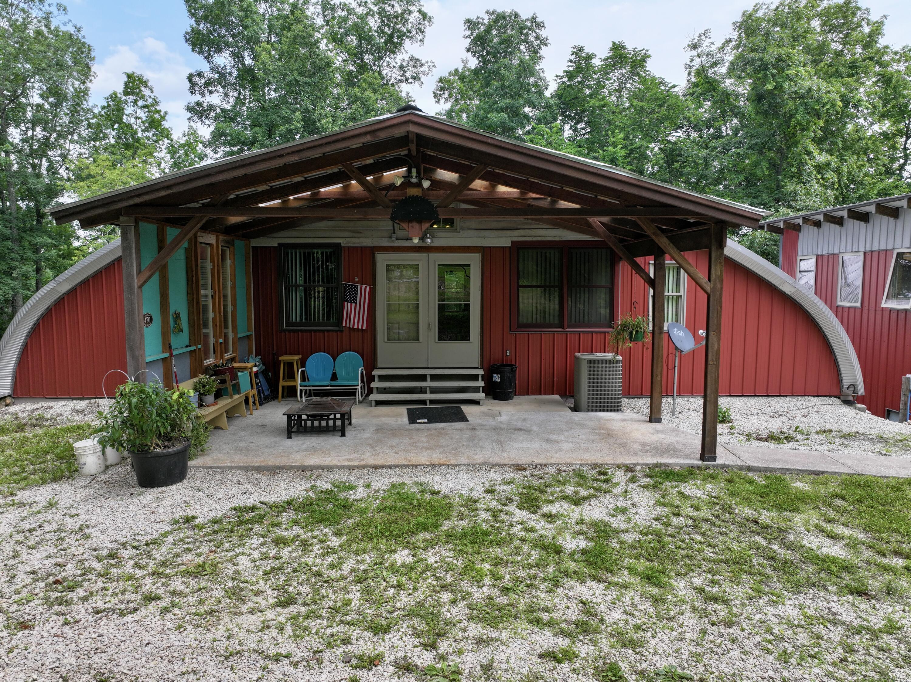 470 North Water Tower Road Property Photo 9