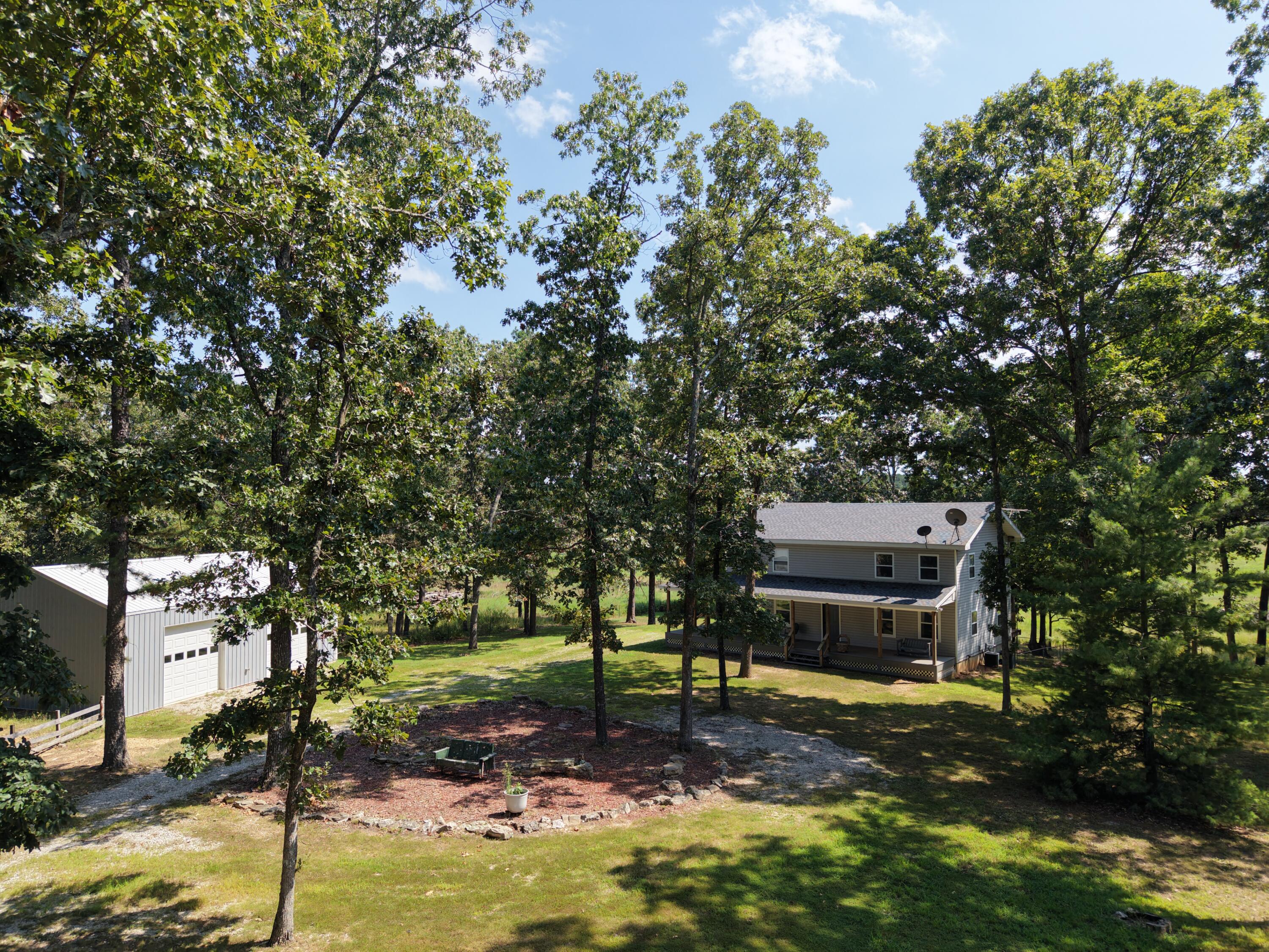 786 County Road 434 Property Photo 2
