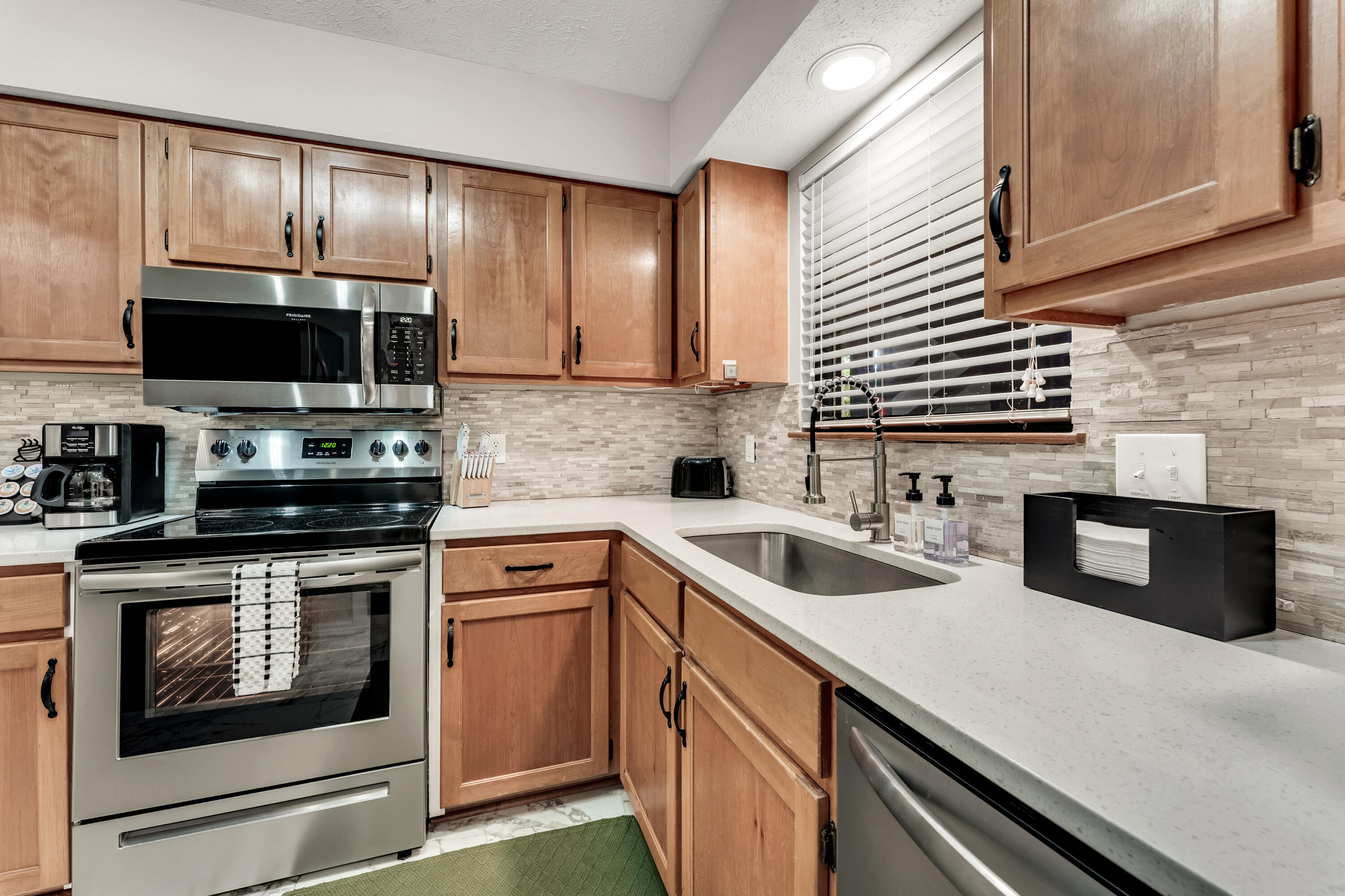 124 Grandview Drive 3 Property Photo 6