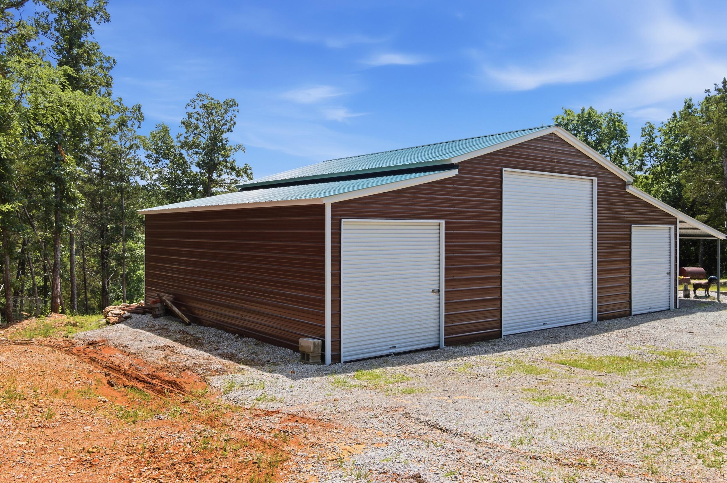 198 County Road 620d Property Photo 4