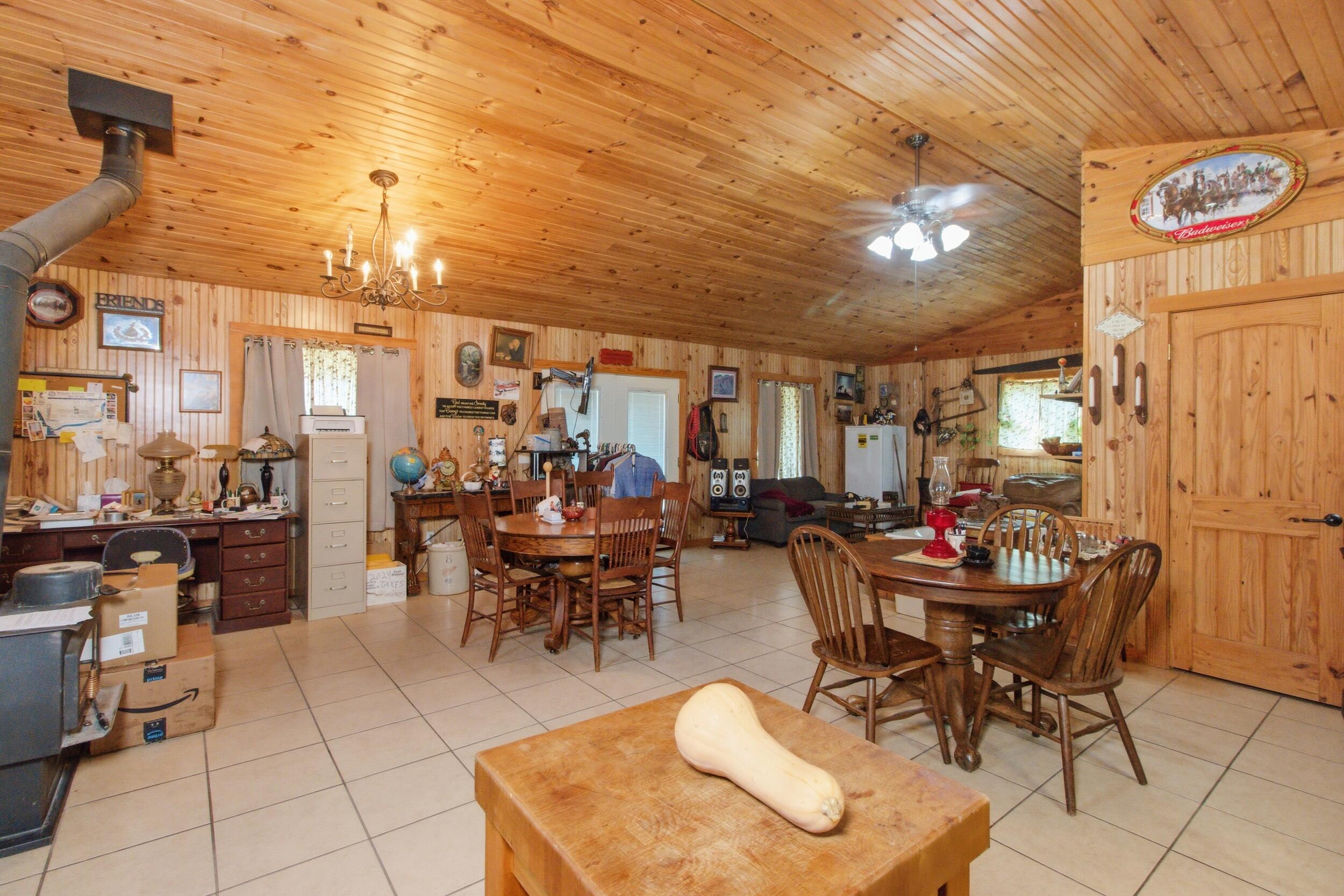 198 County Road 620d Property Photo 7