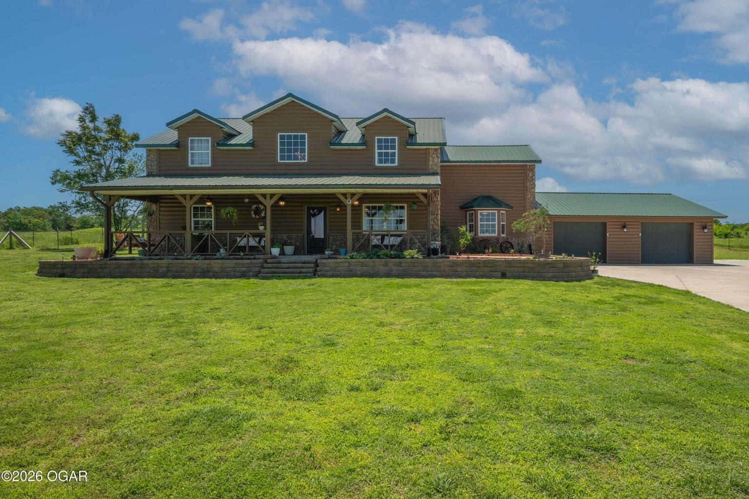 1.65+/- Ac 884 Holly Road Property Photo 1