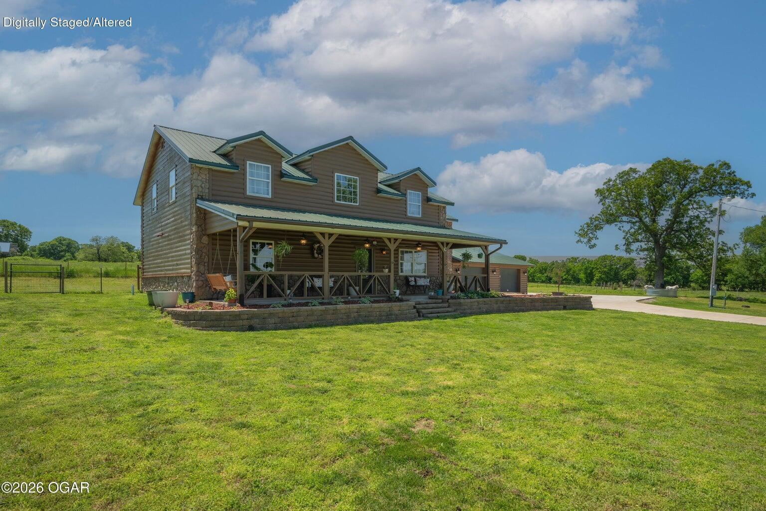 1.65+/- Ac 884 Holly Road Property Photo 3