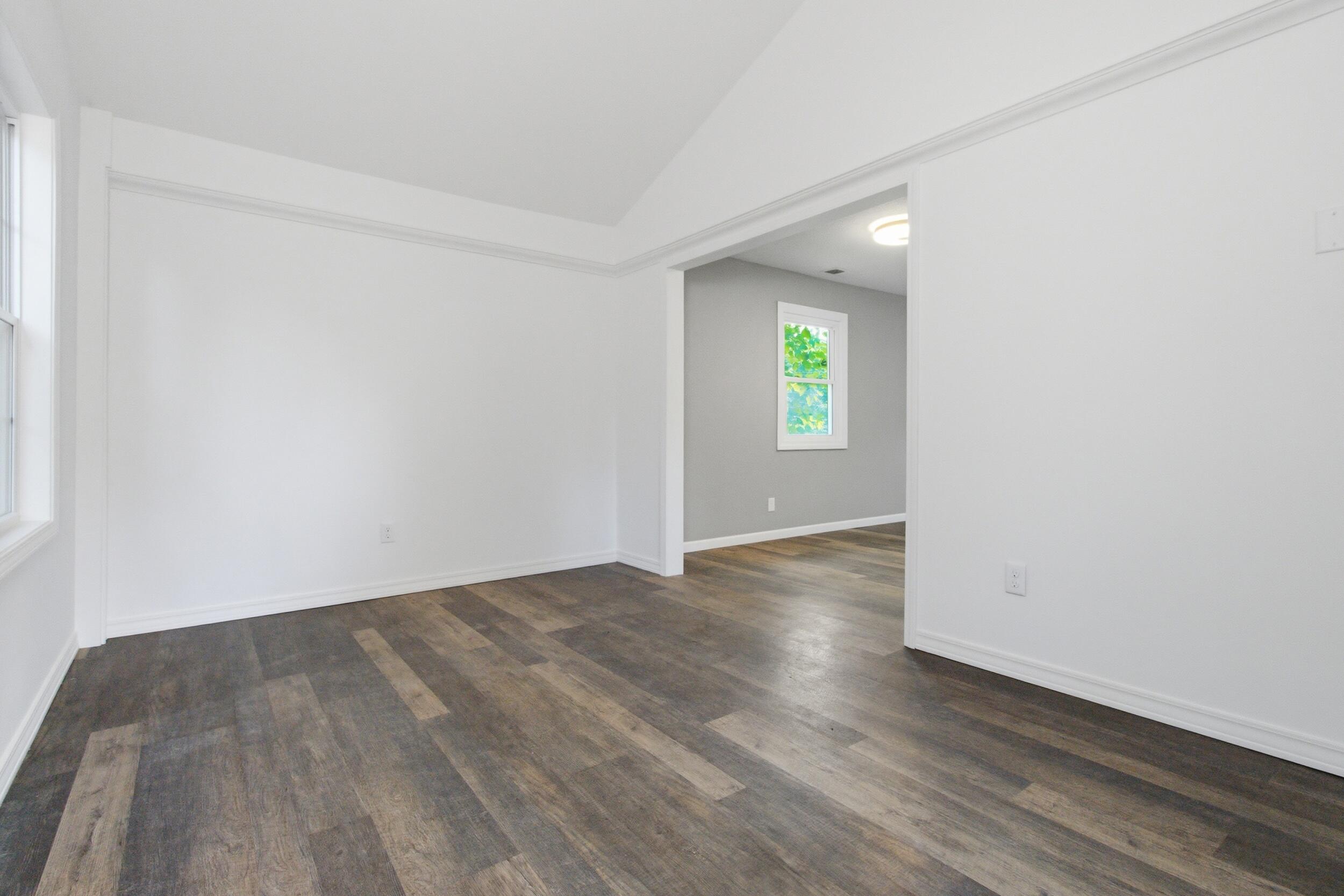 1139 Columbus Street Property Photo 9