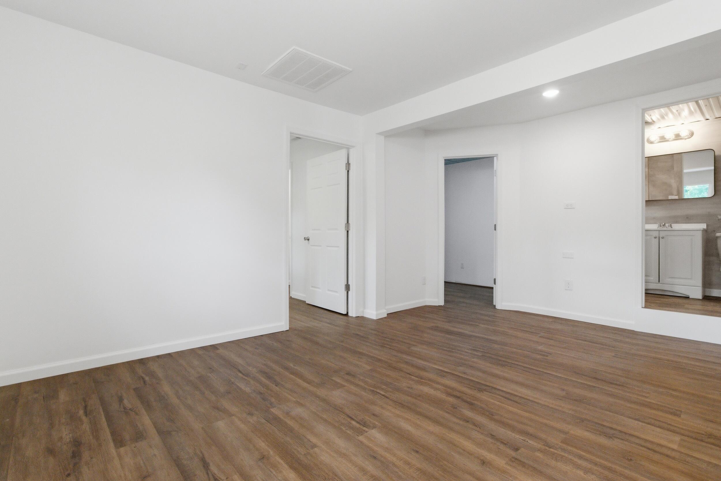 1139 Columbus Street Property Photo 17