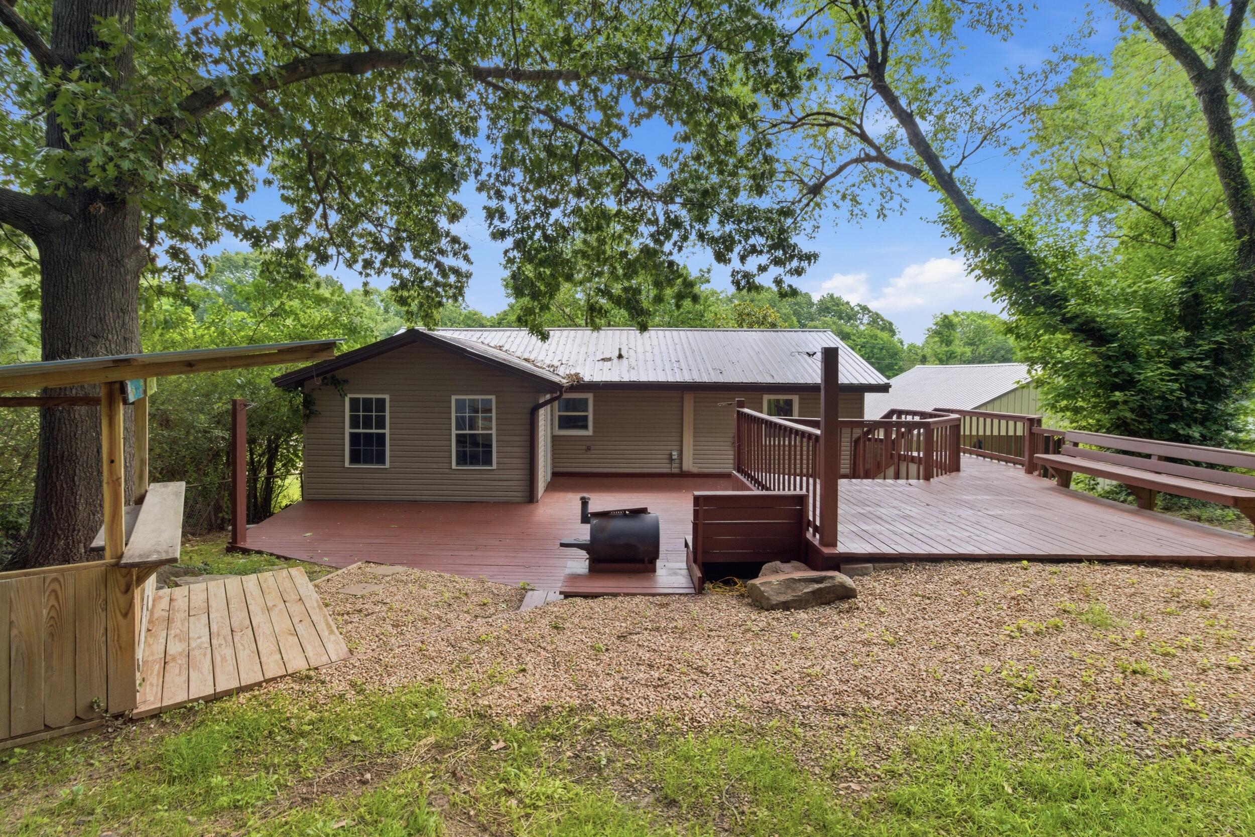 1139 Columbus Street Property Photo 28