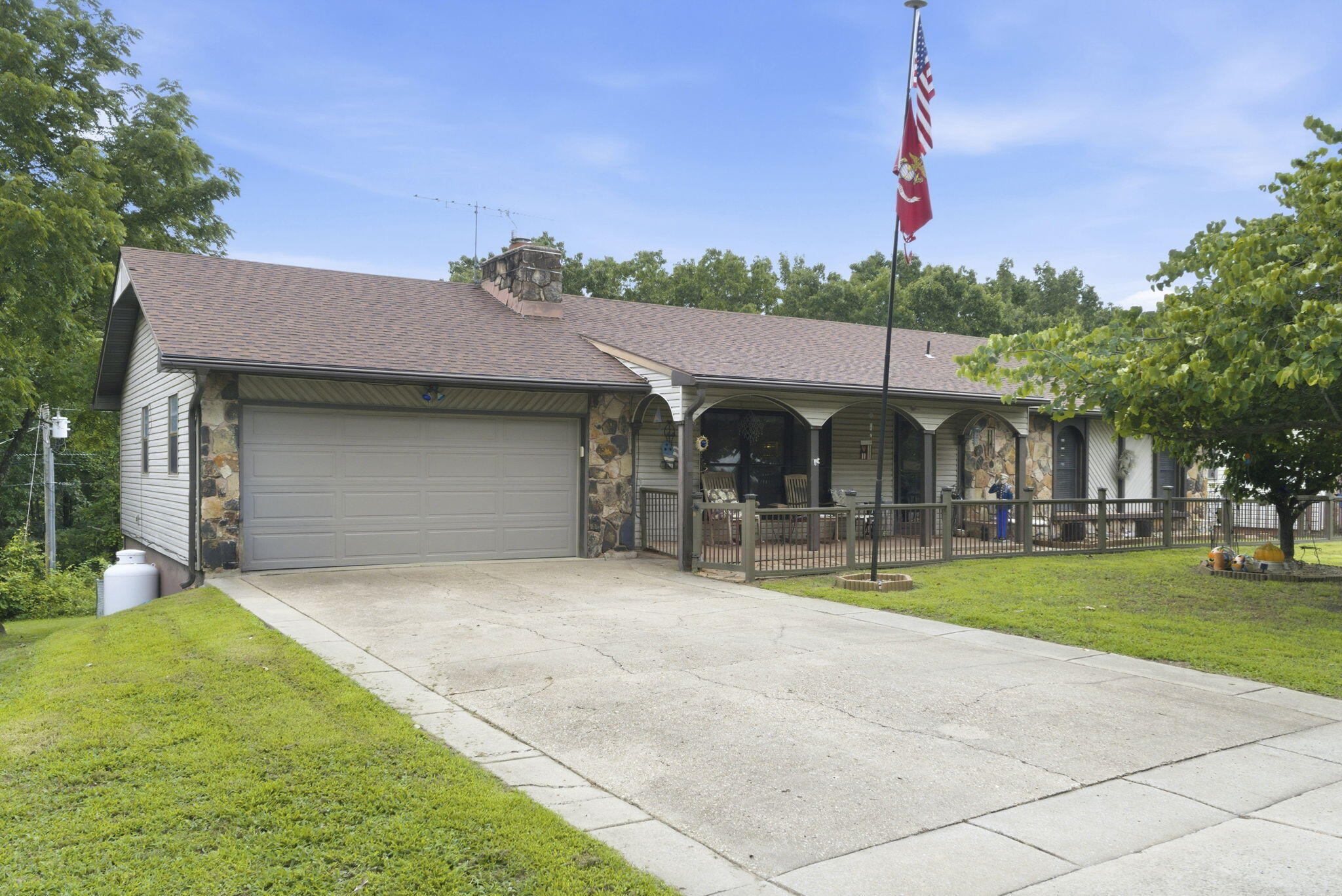 36 James River Road Property Photo 1