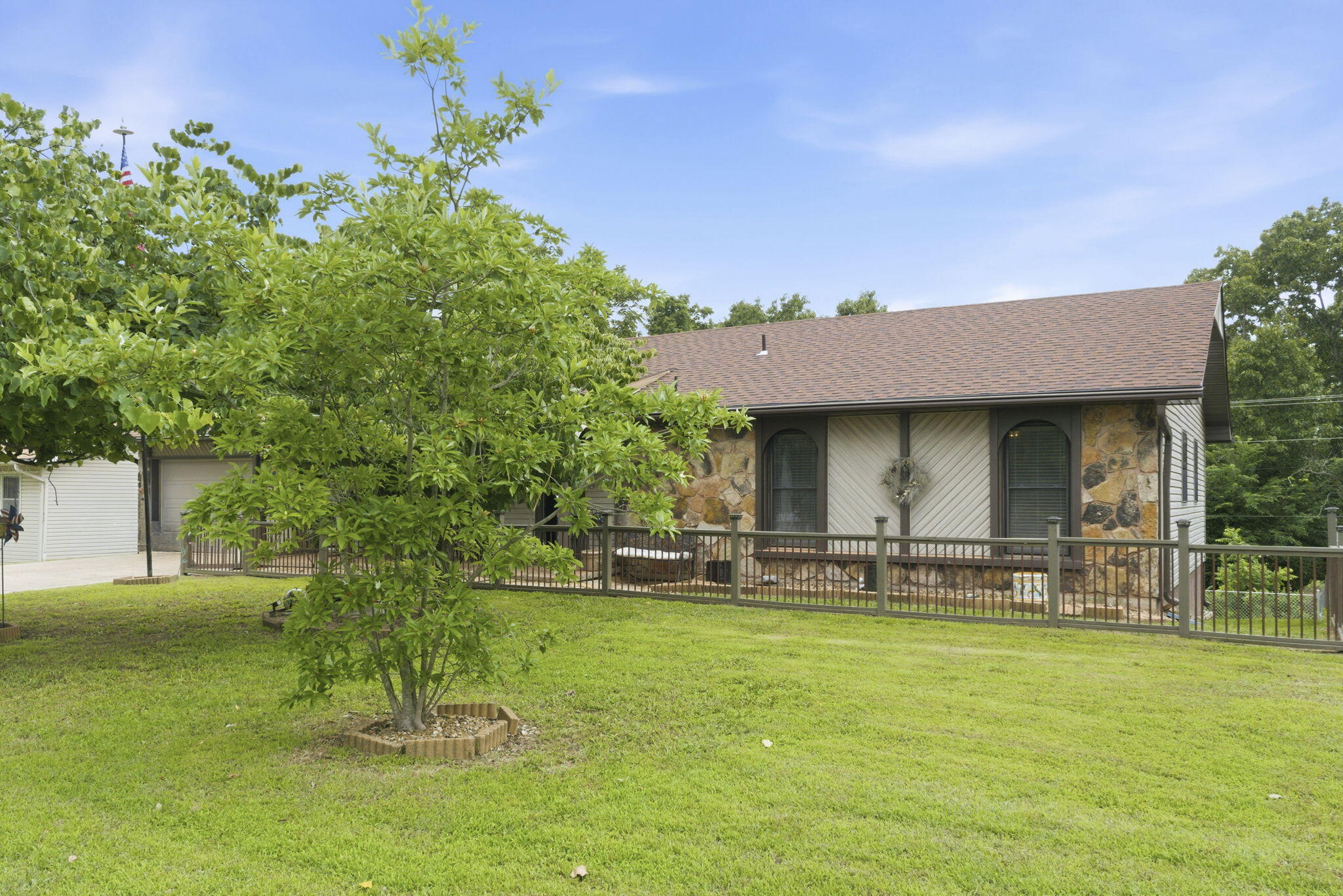36 James River Road Property Photo 3