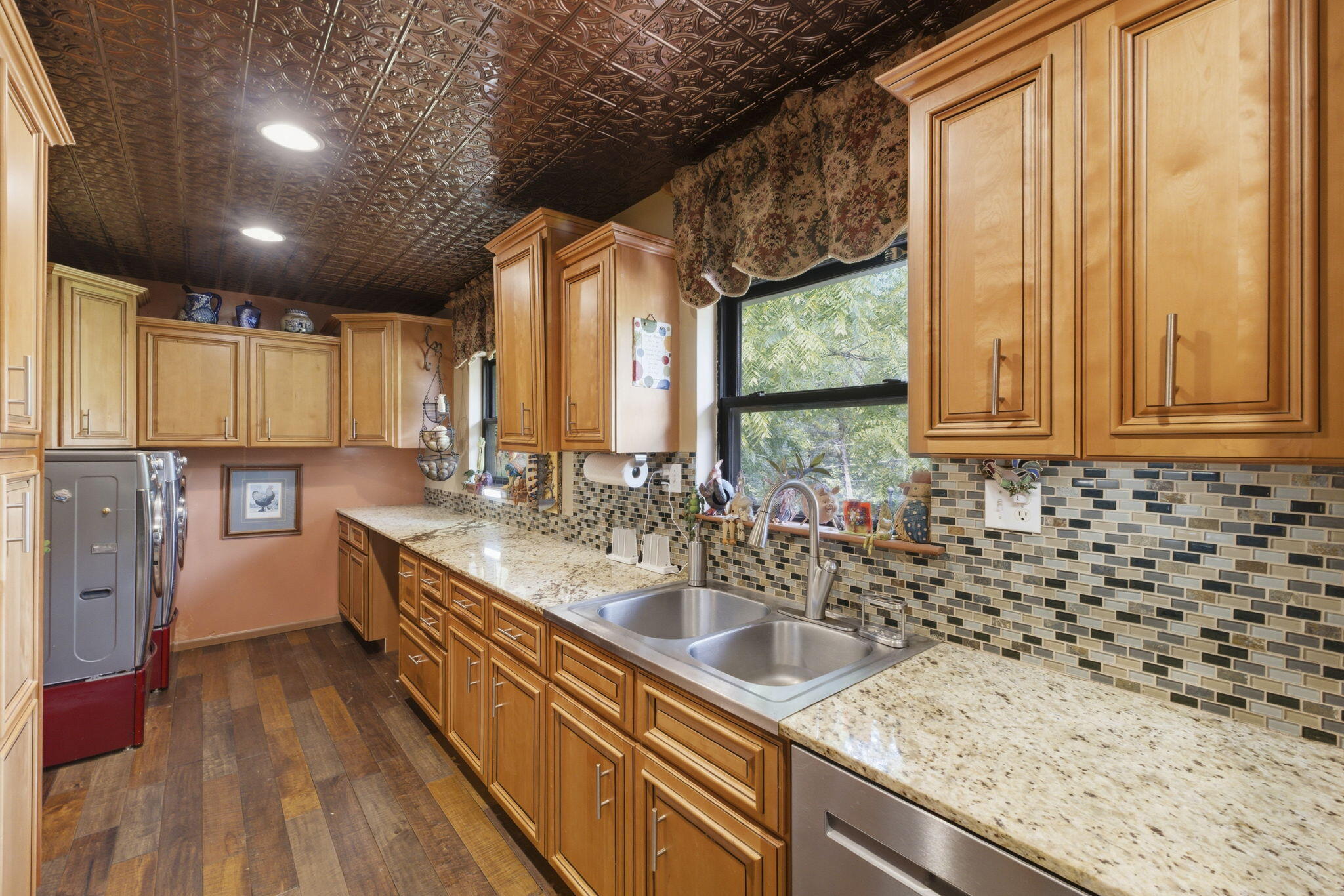 36 James River Road Property Photo 8