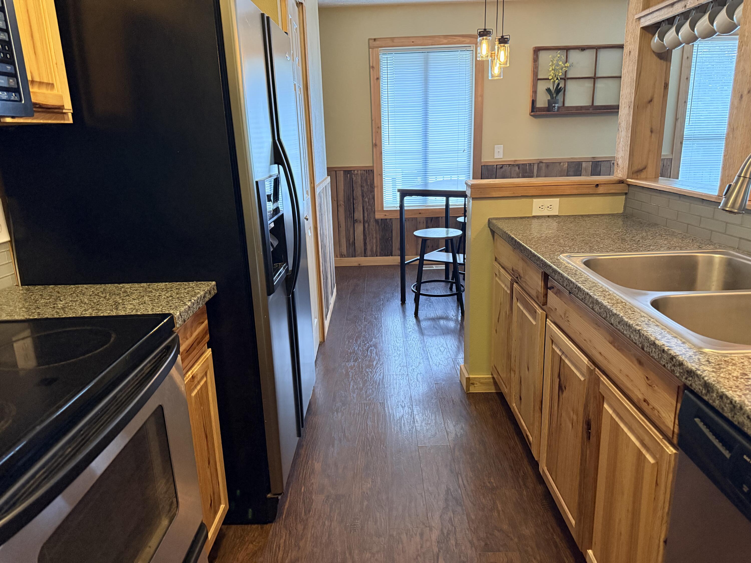 134 Navajo Trail Property Photo 20