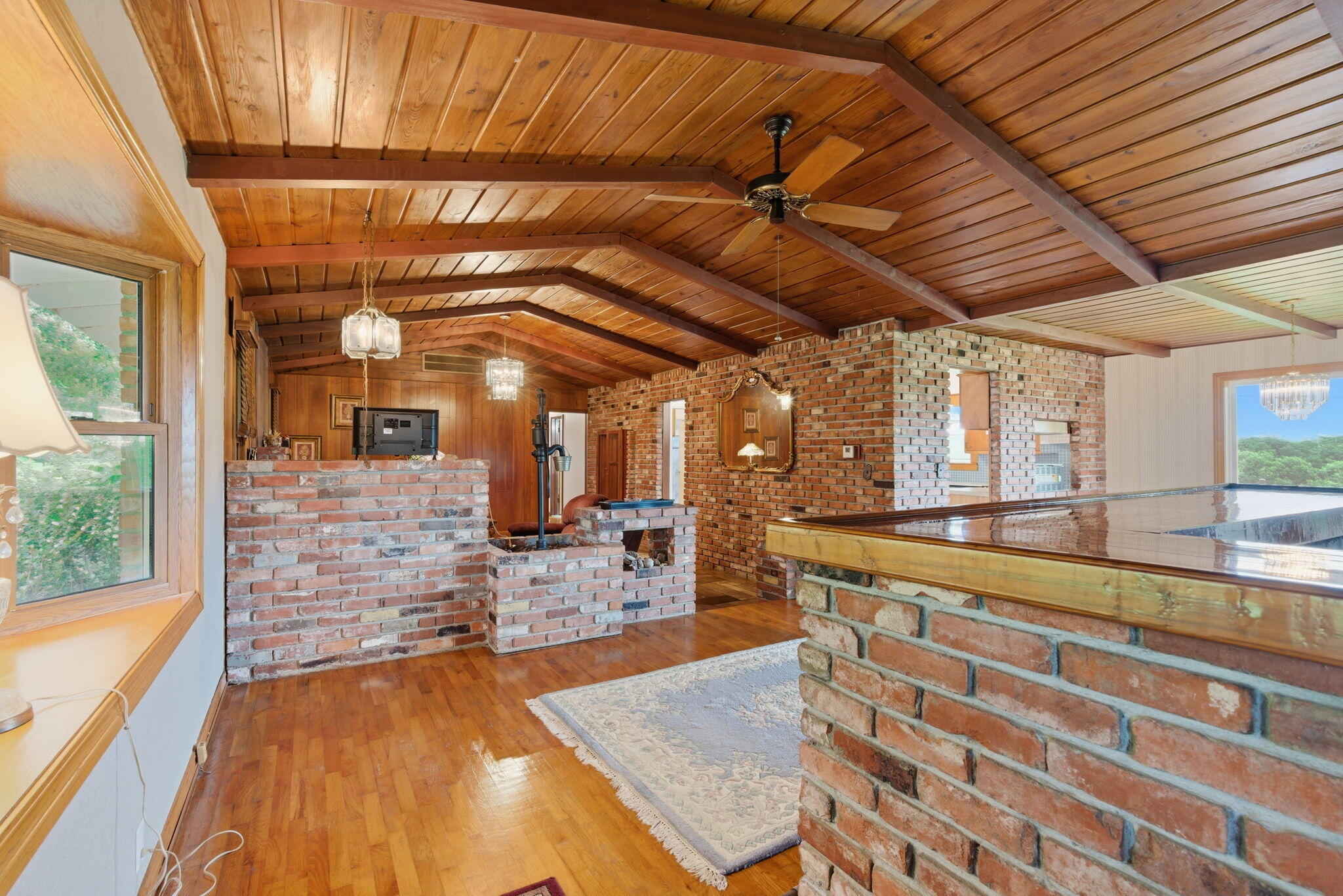 3642 South Farm Road 69 Property Photo 13