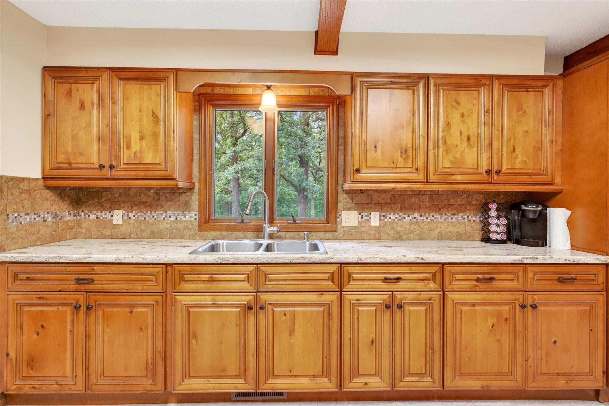 17258 Highway B Property Photo 14