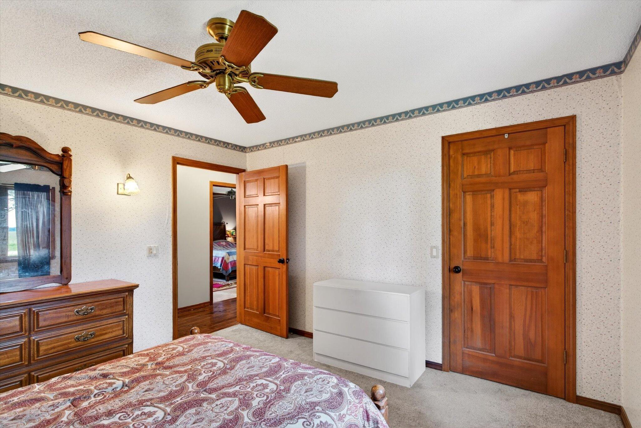 17258 Highway B Property Photo 20