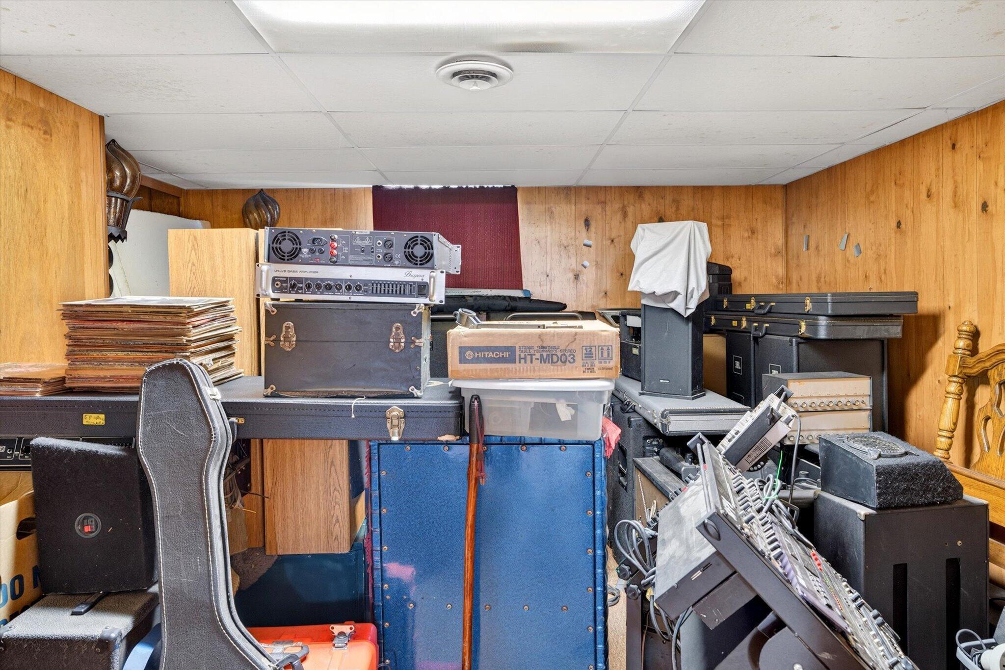 17258 Highway B Property Photo 28
