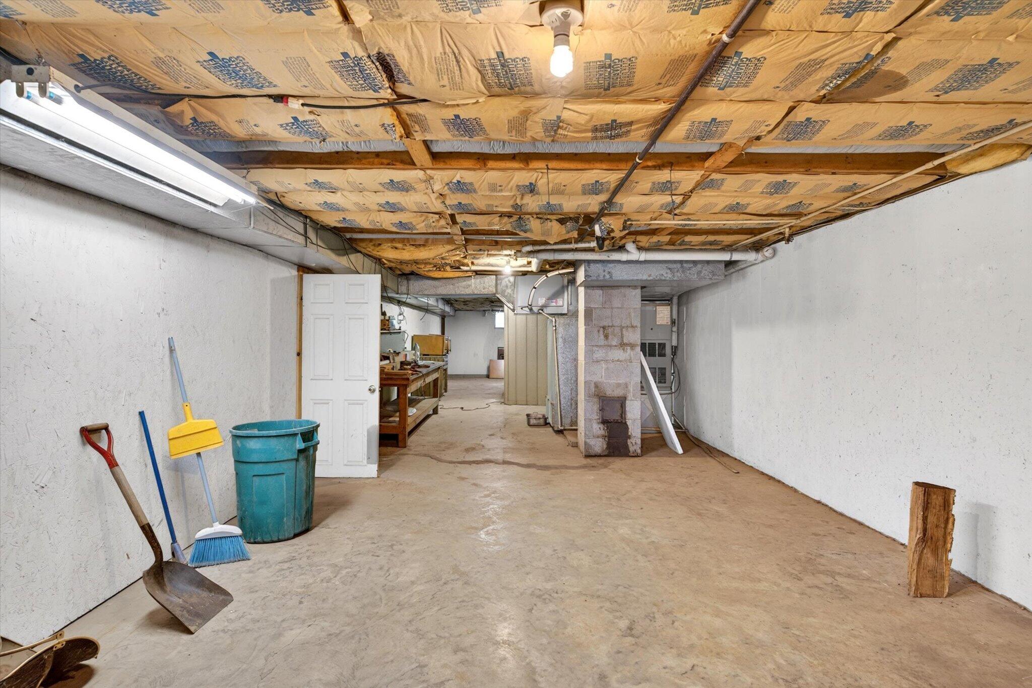 17258 Highway B Property Photo 32