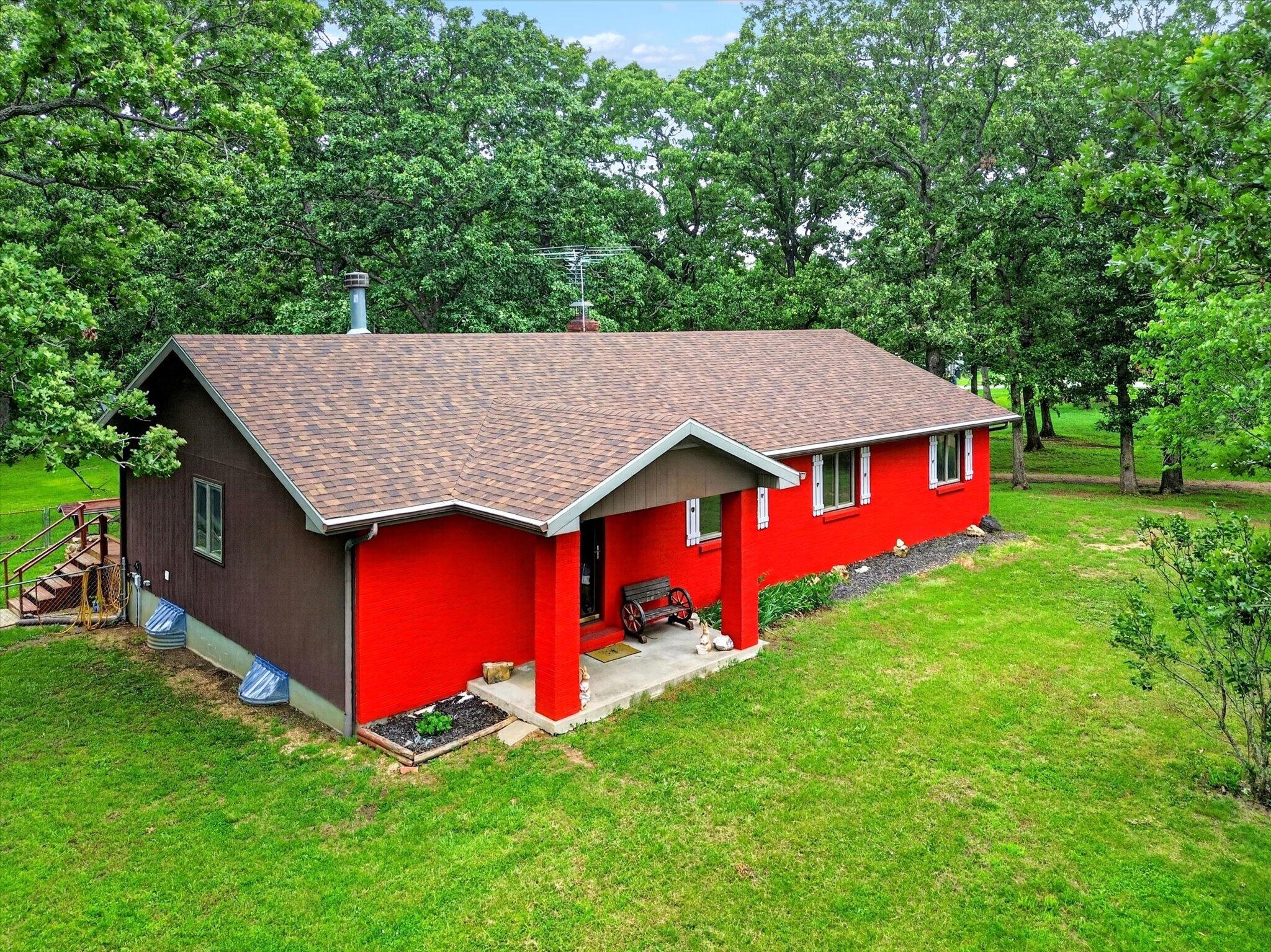17258 Highway B Property Photo 38
