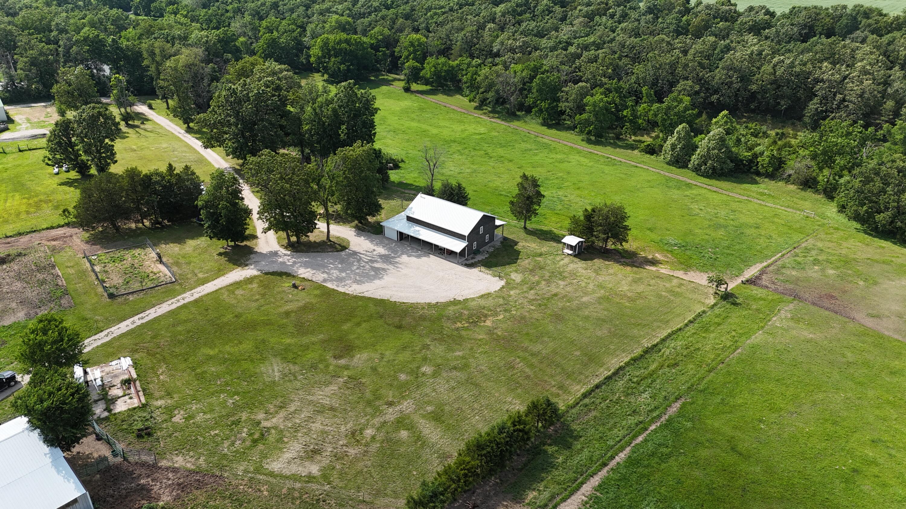 3410 Teagues Road Property Photo 30