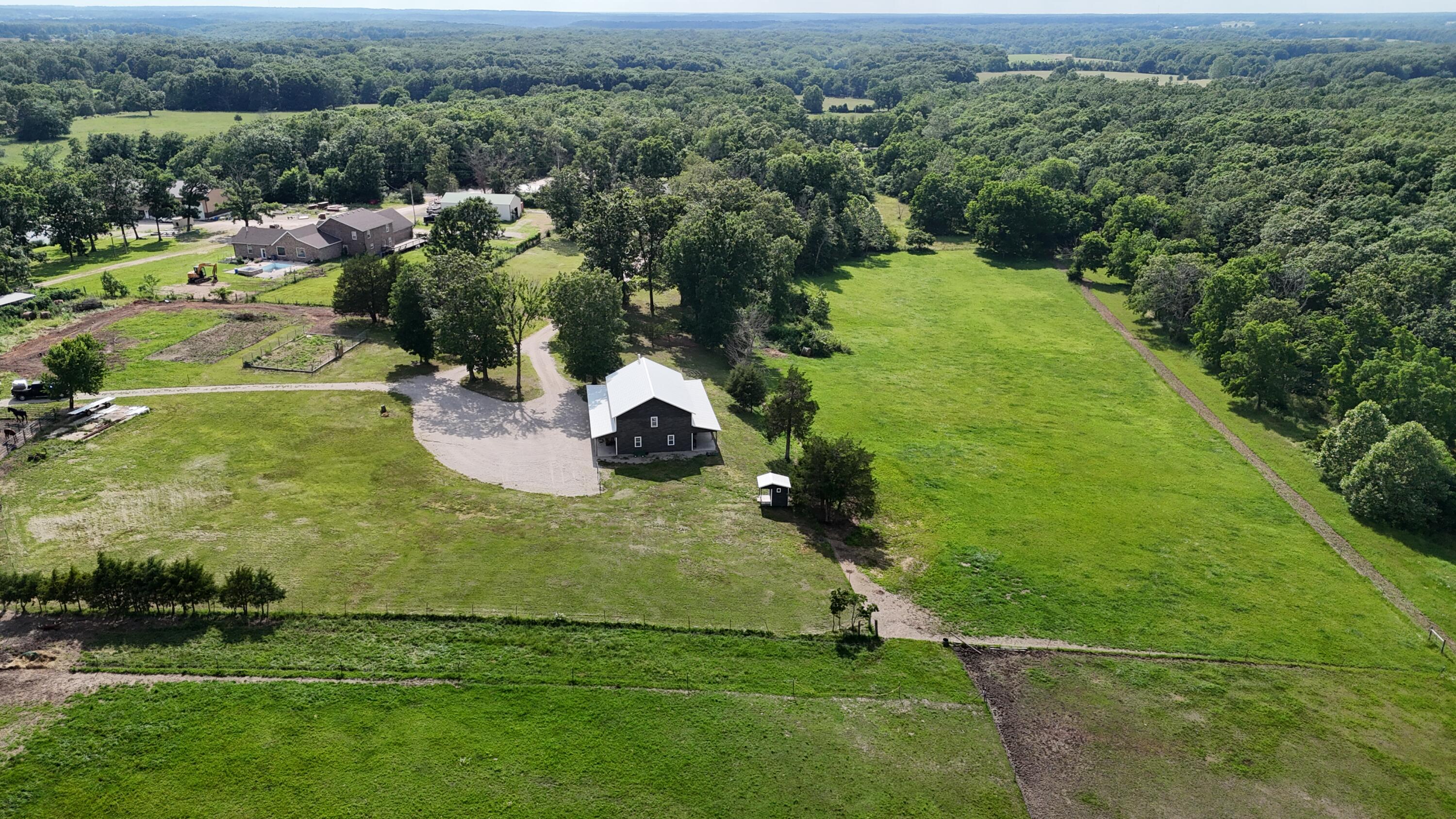 3410 Teagues Road Property Photo 32
