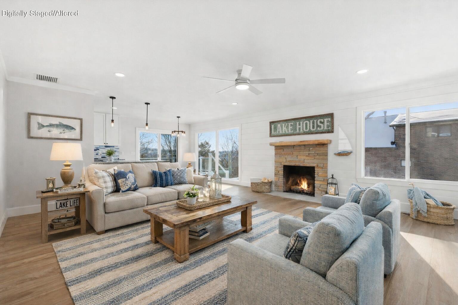 139 Lakeshore Drive Property Photo 3