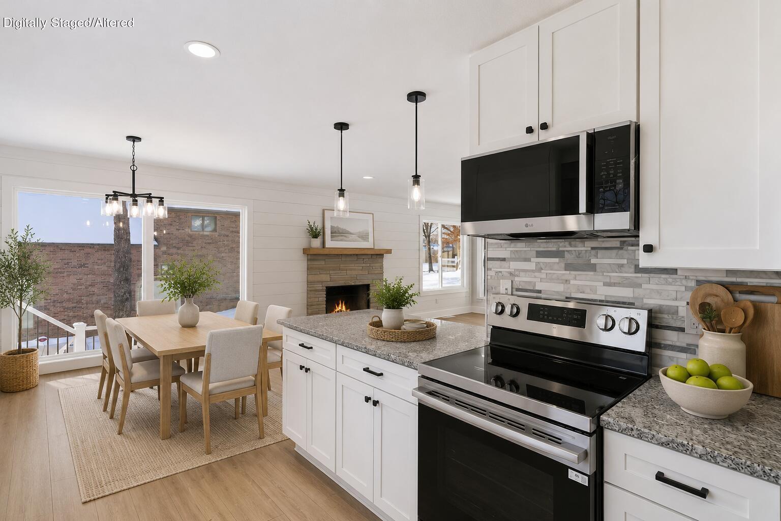 139 Lakeshore Drive Property Photo 9