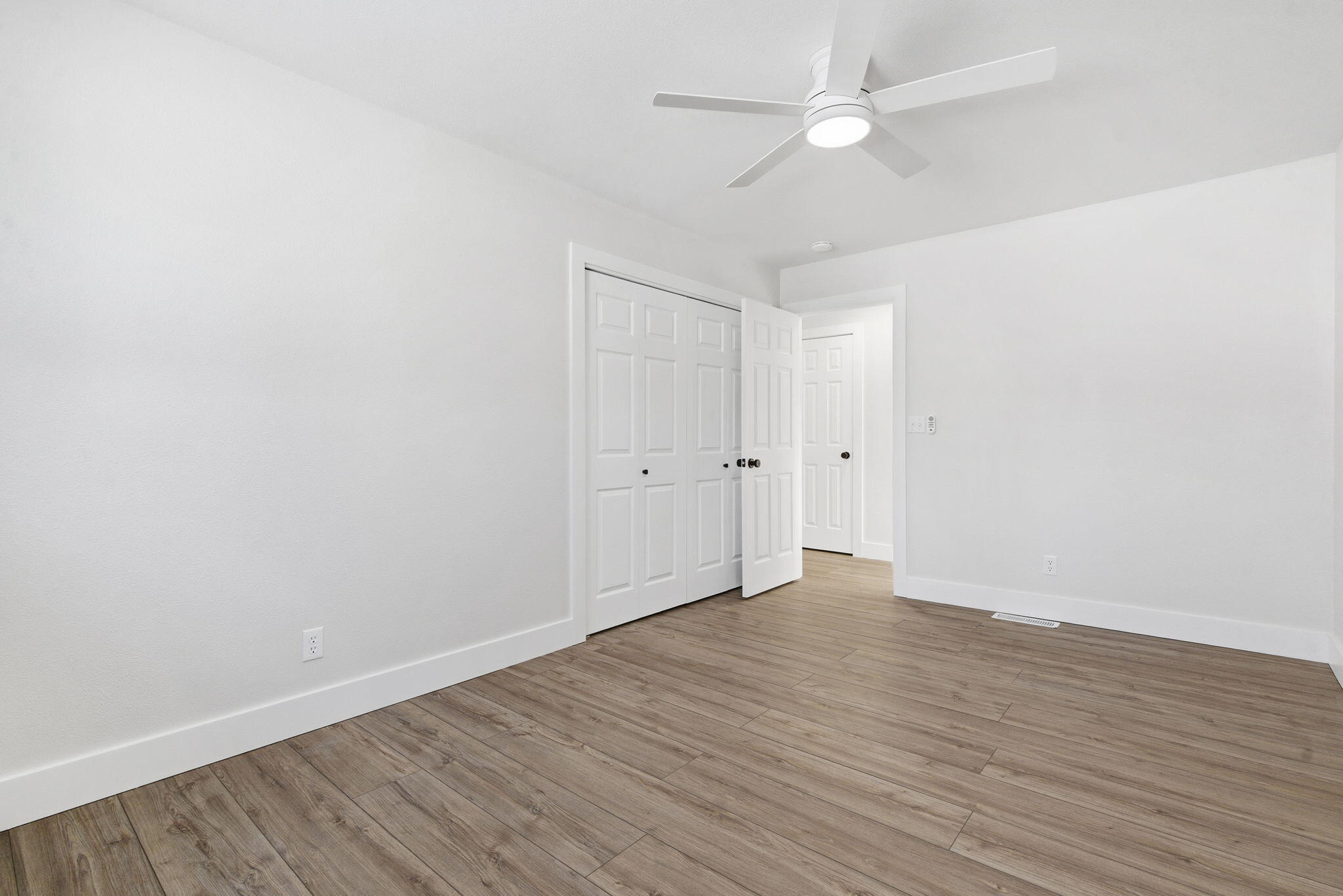 139 Lakeshore Drive Property Photo 17