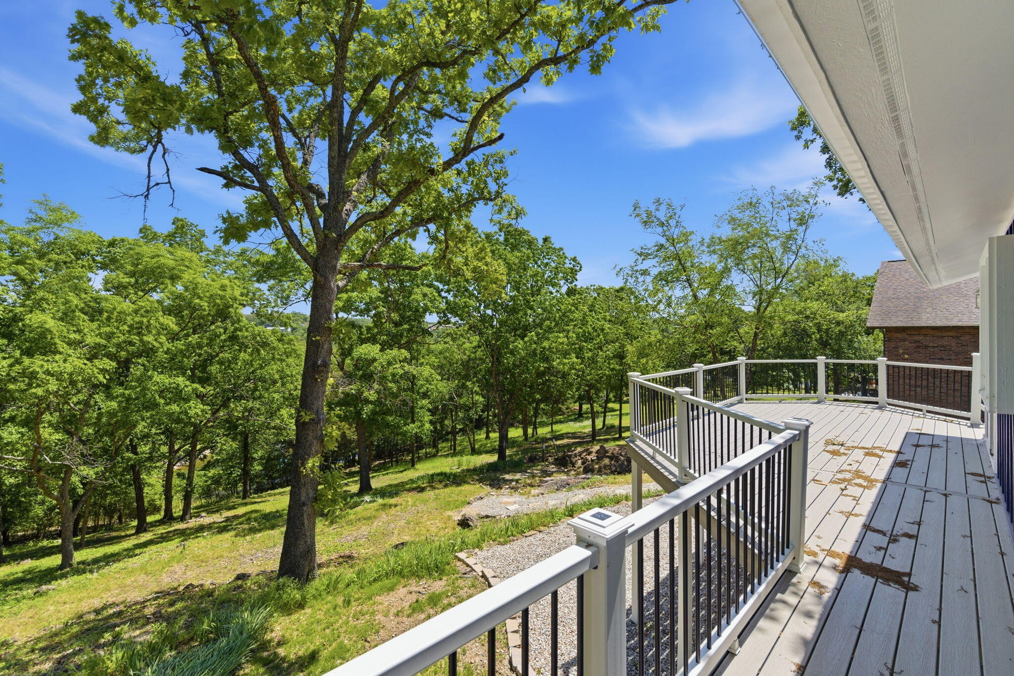139 Lakeshore Drive Property Photo 34