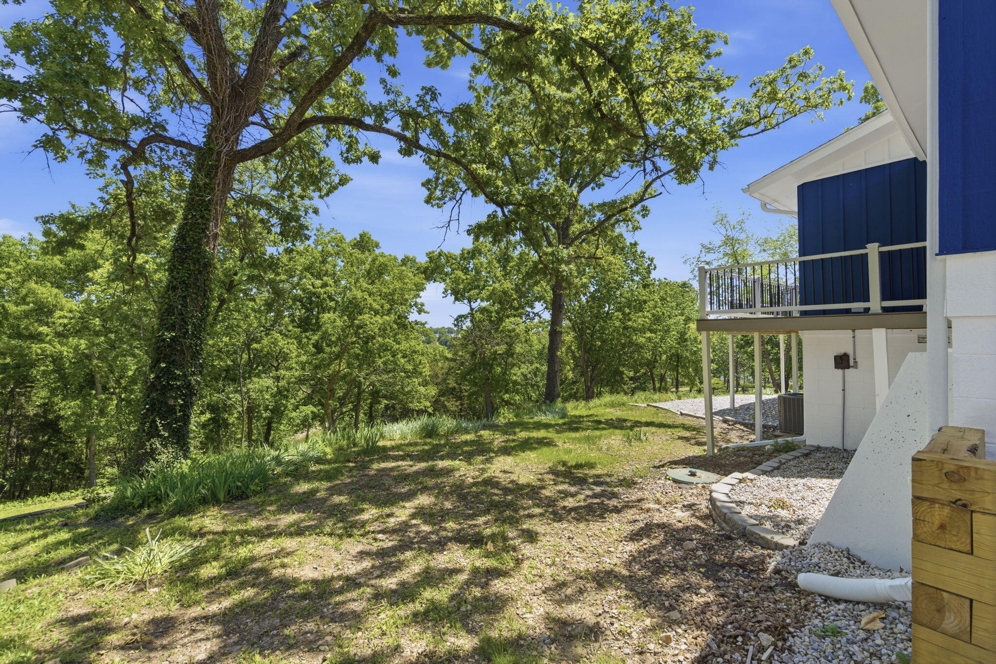 139 Lakeshore Drive Property Photo 40