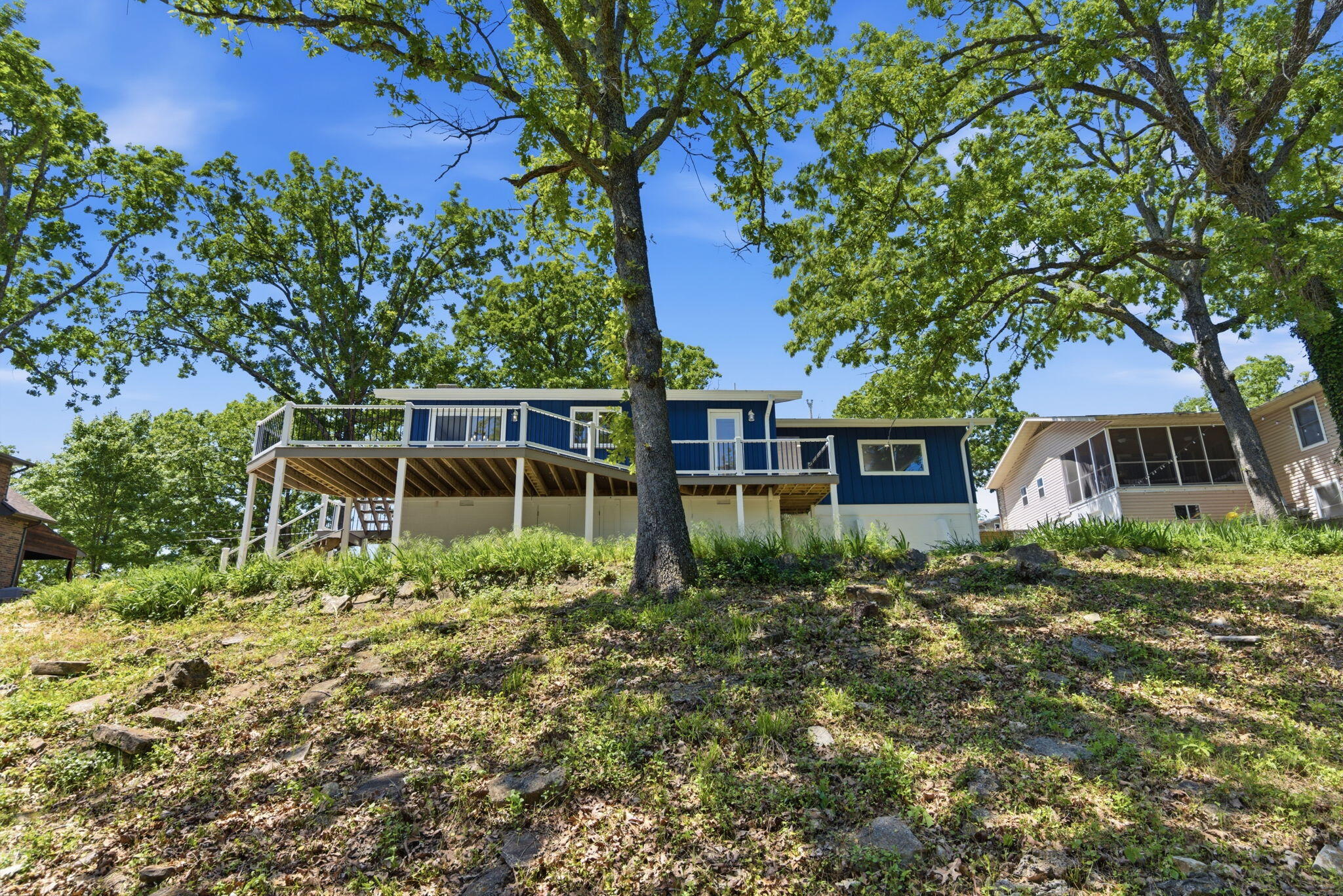 139 Lakeshore Drive Property Photo 41