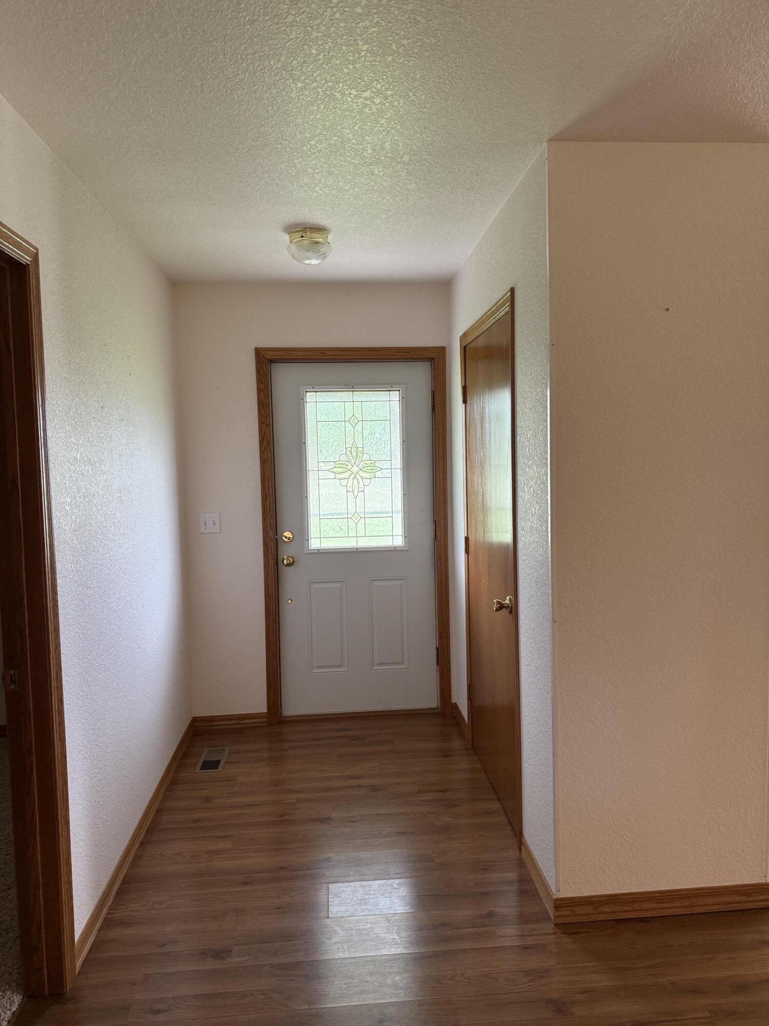 26001 Highway Ee Property Photo 2