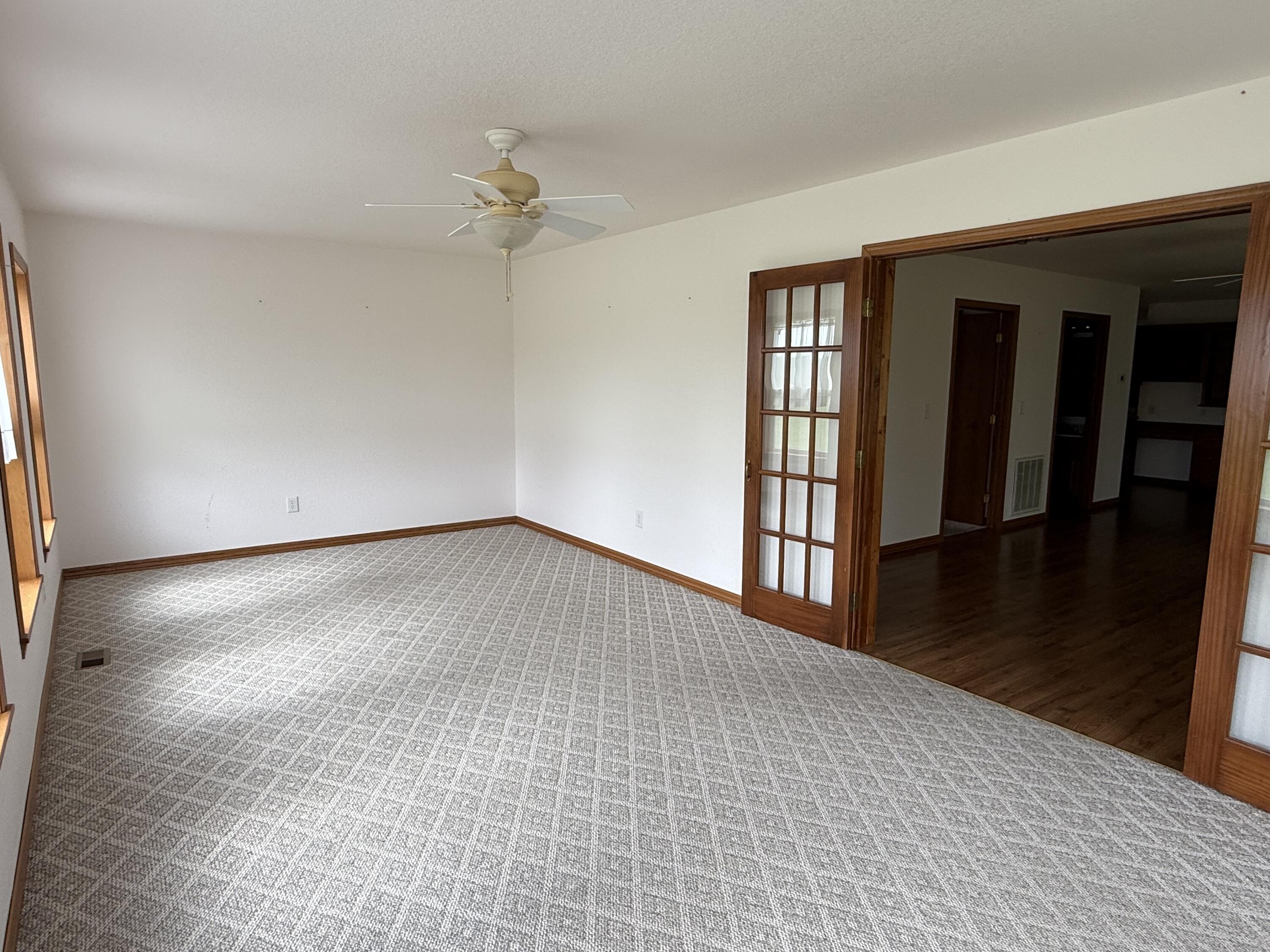 26001 Highway Ee Property Photo 6