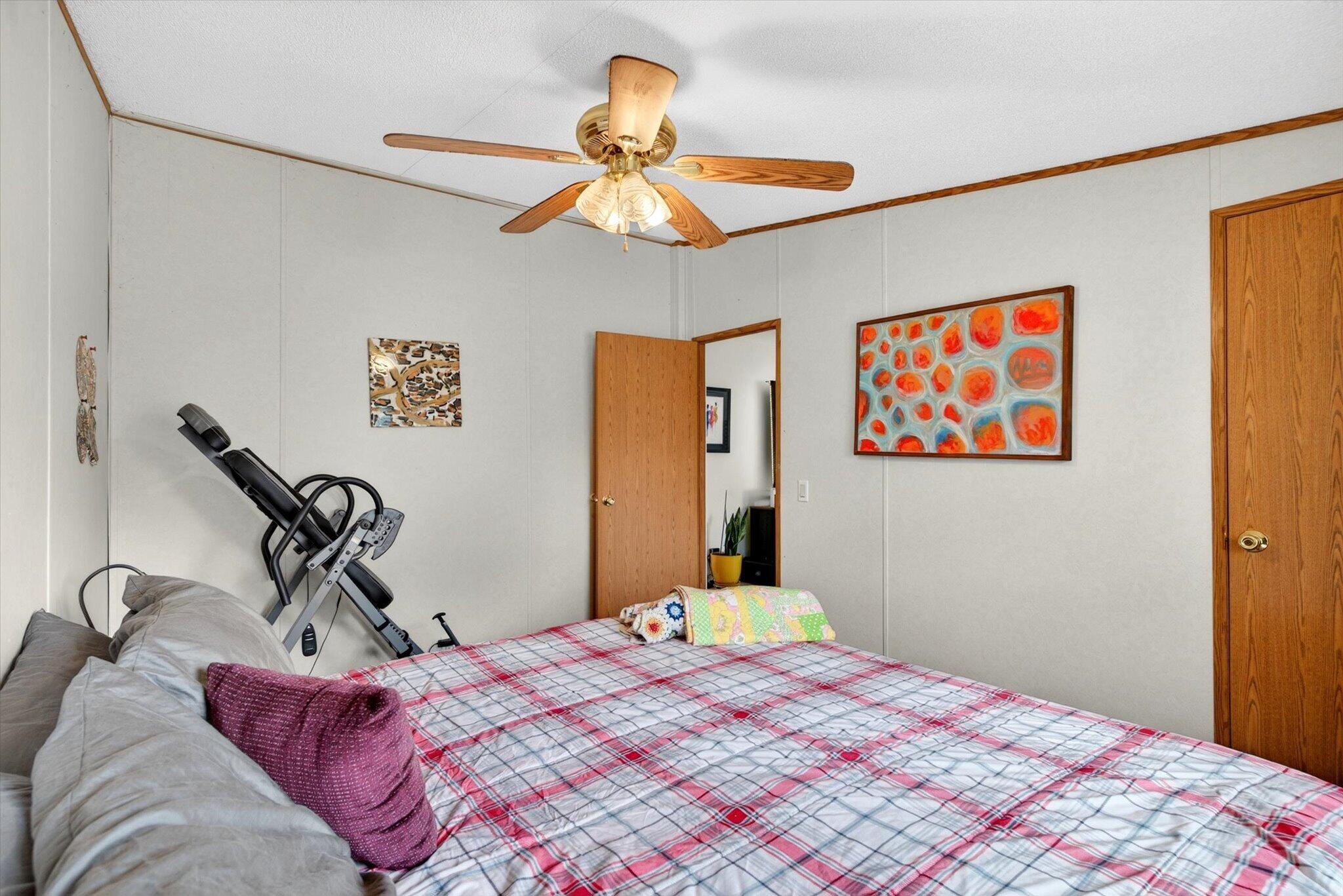 23090 County Road 203 Property Photo 20