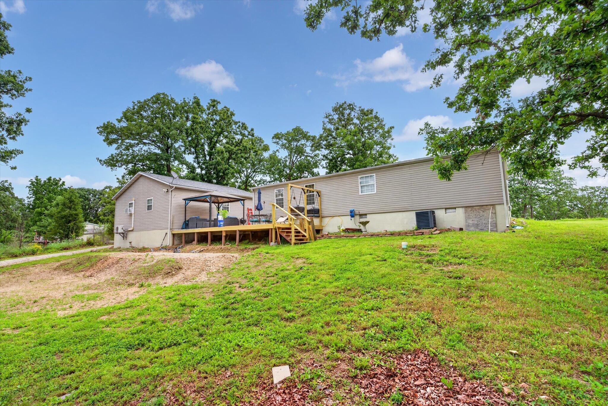 23090 County Road 203 Property Photo 26