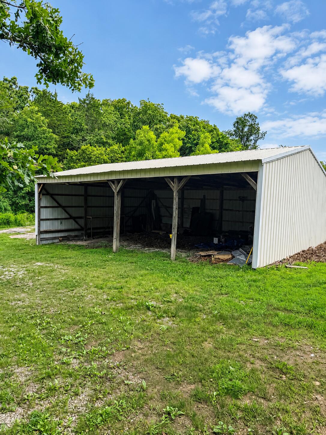 23090 County Road 203 Property Photo 27