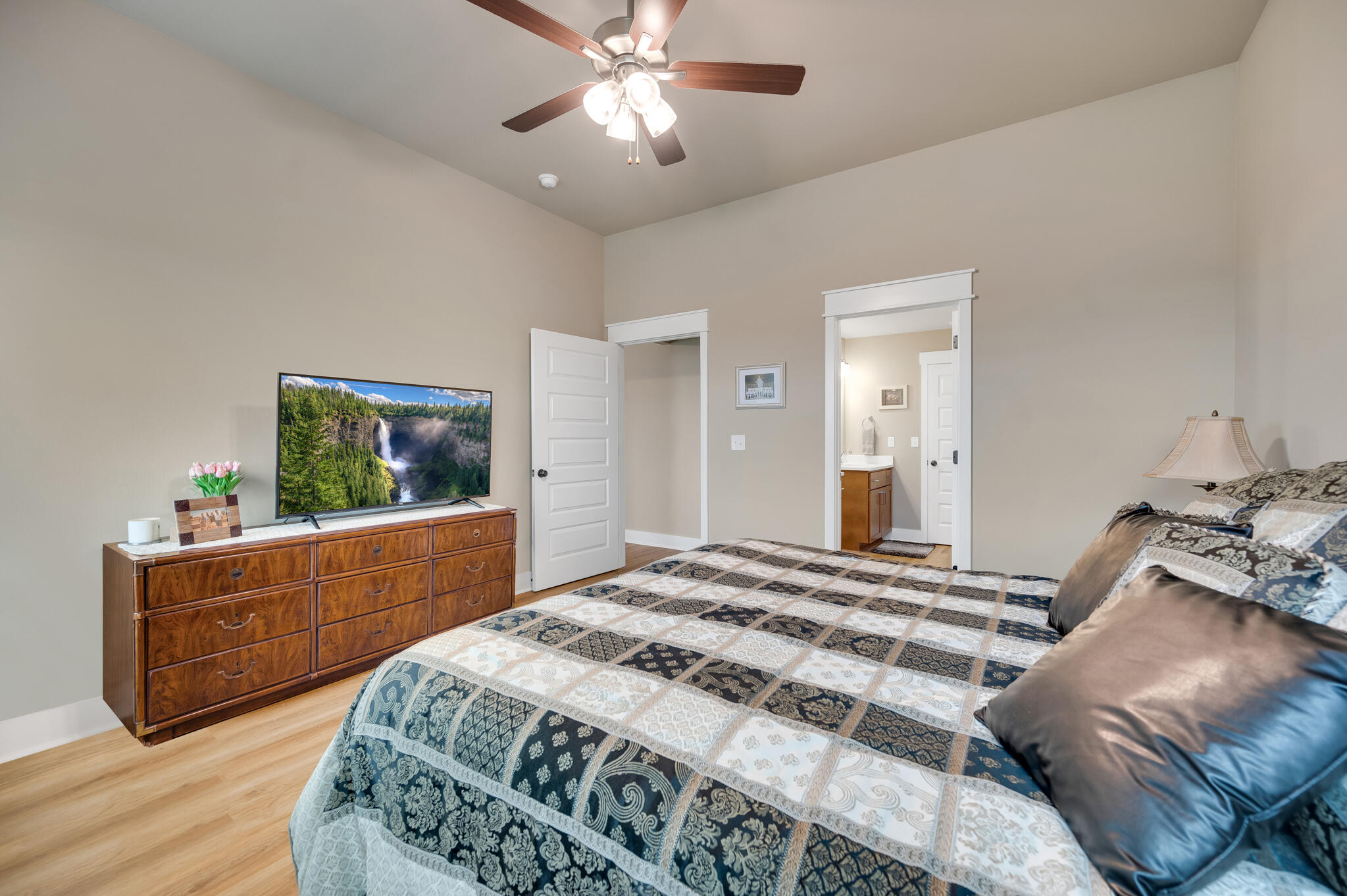 403 Molly Dean Drive Property Photo 15