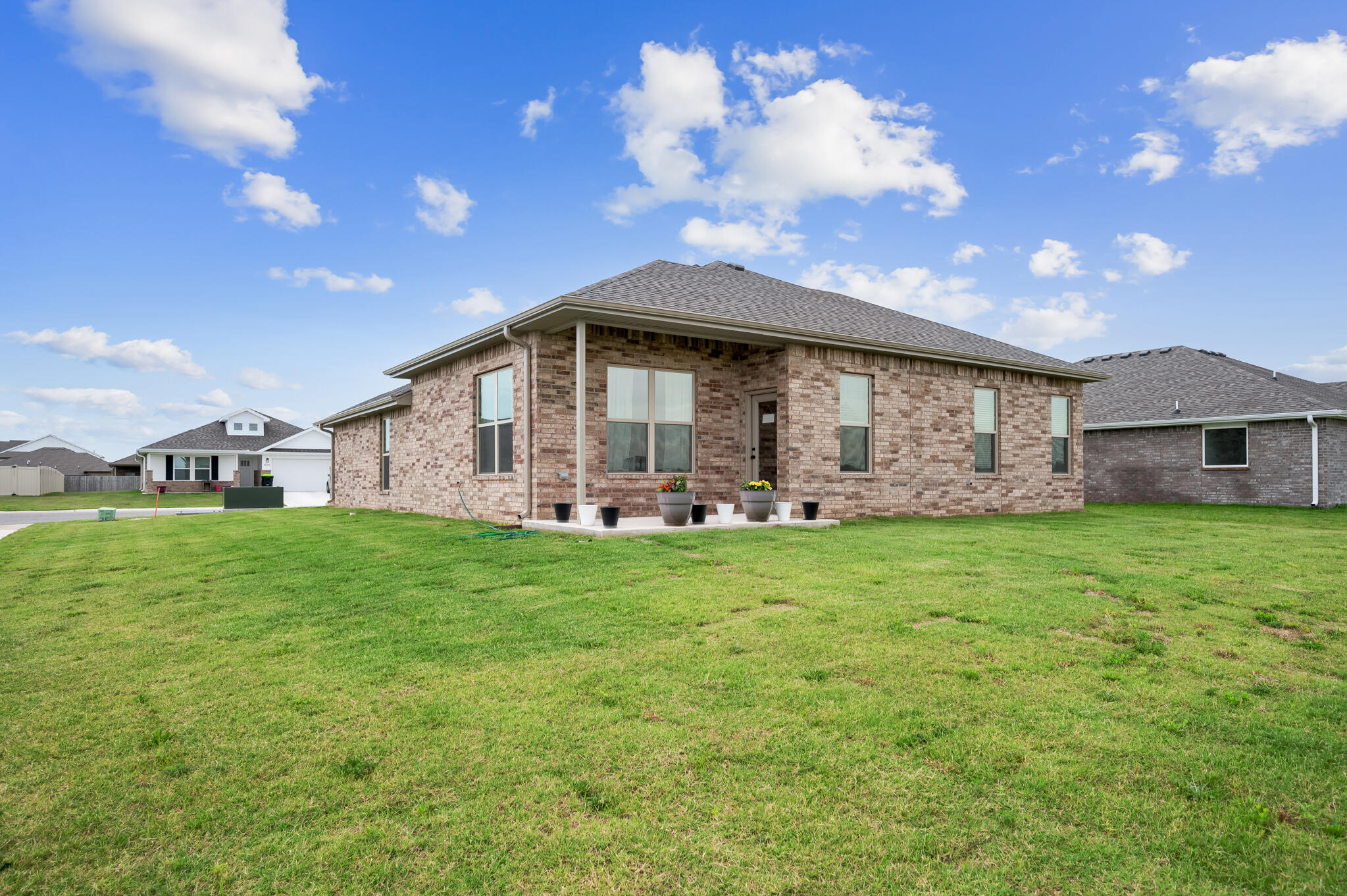 403 Molly Dean Drive Property Photo 26
