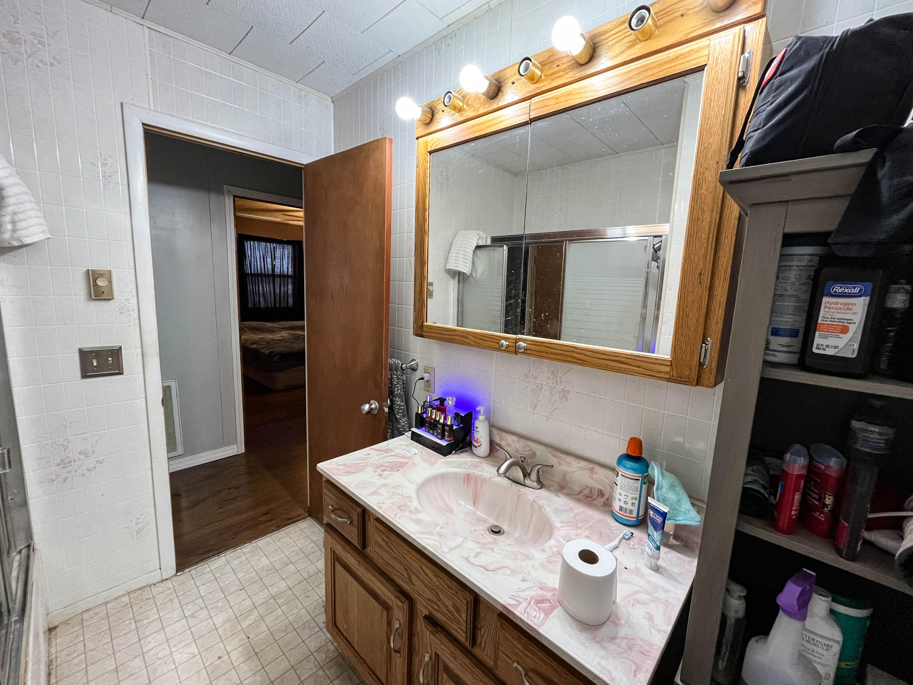 60325865 Property Photo 106