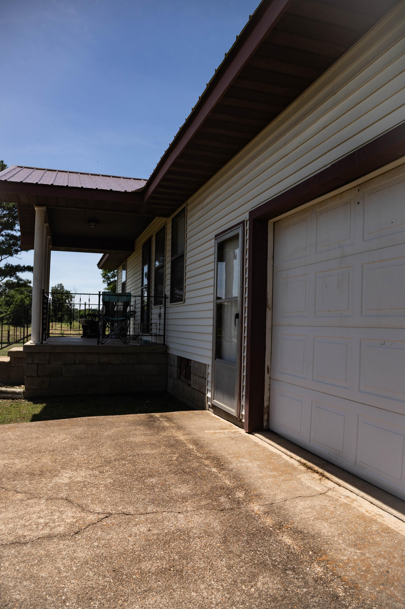 60325865 Property Photo 144