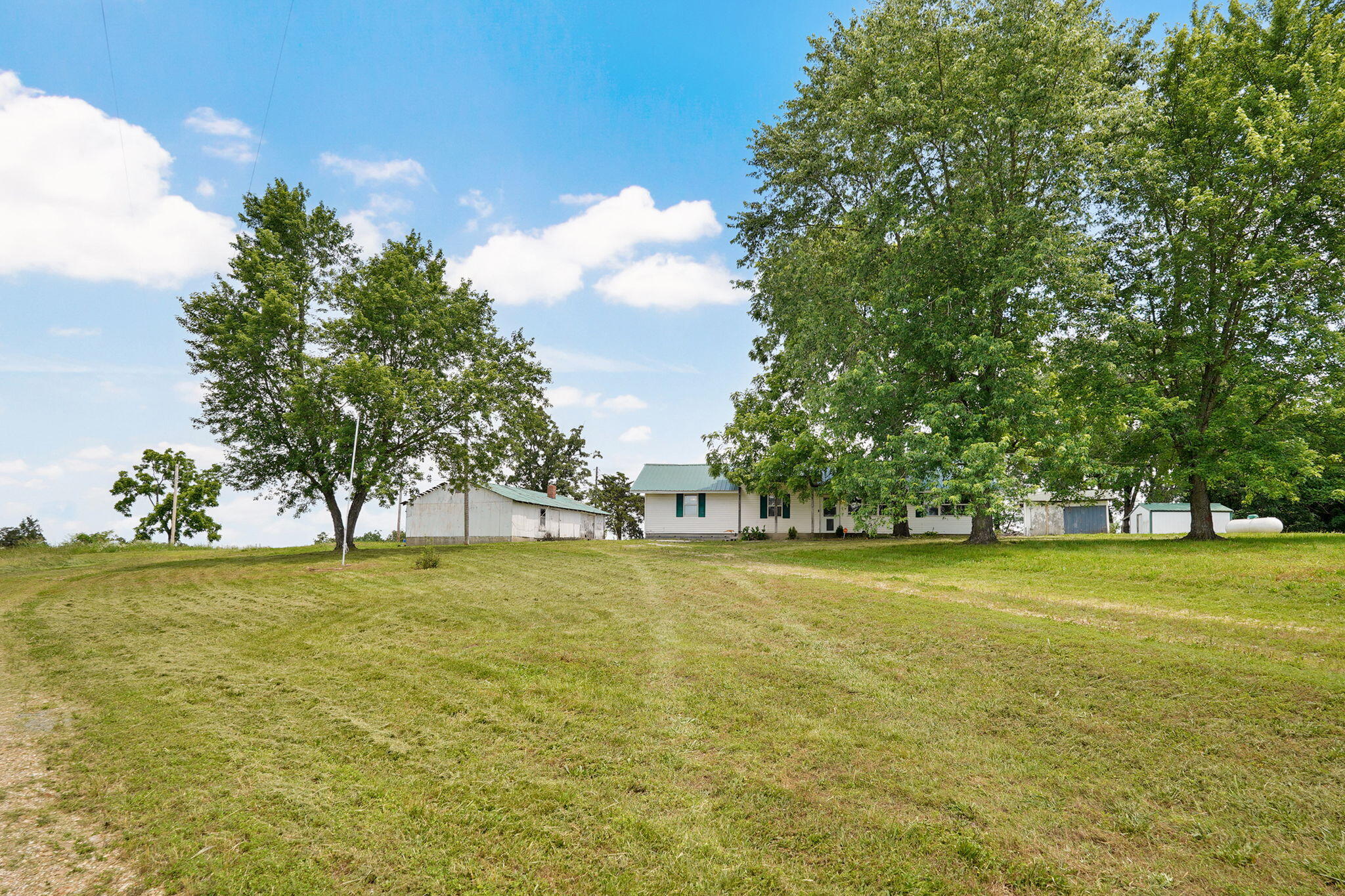 30017 Jeffries Road Property Photo 6