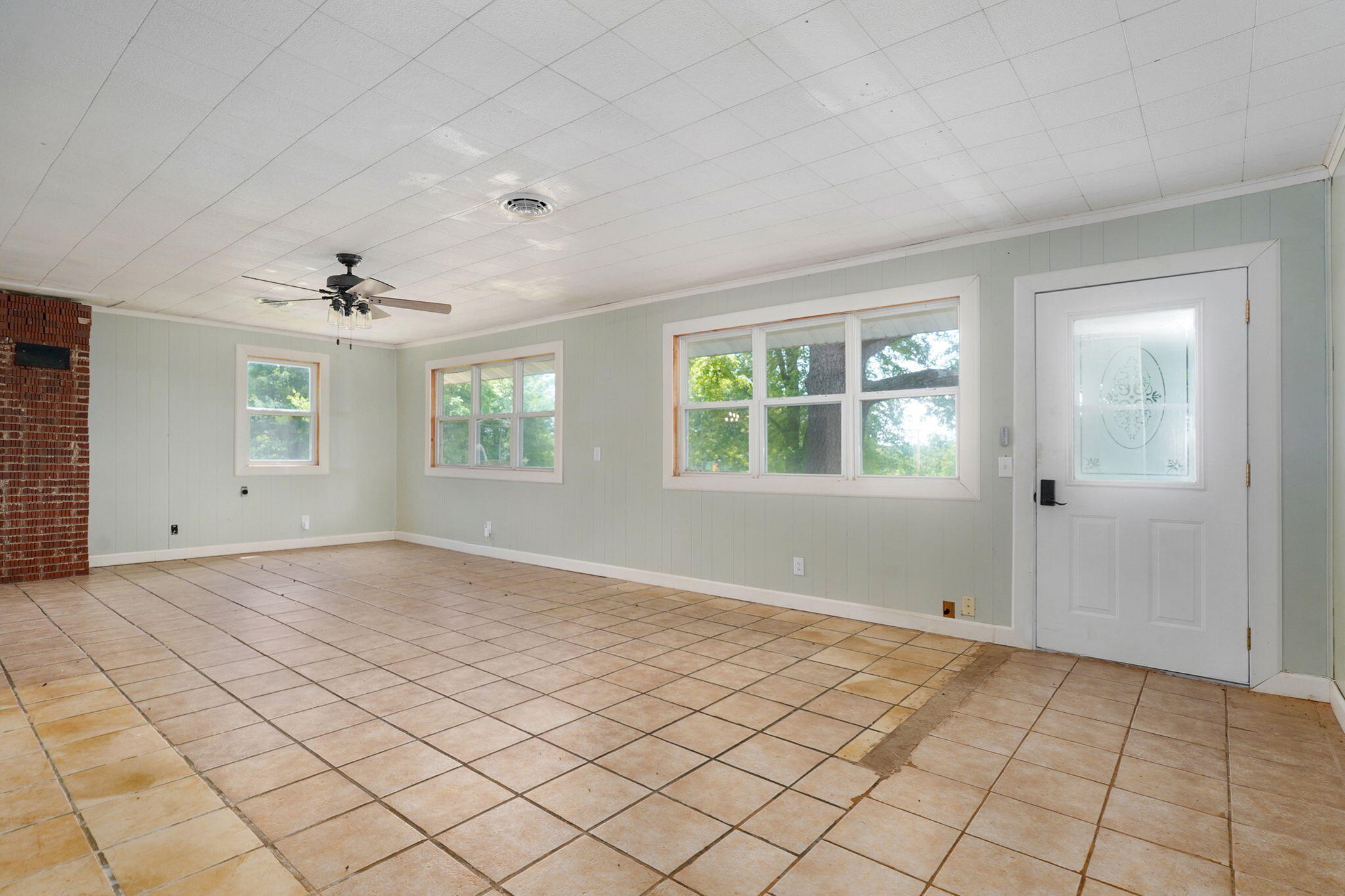 30017 Jeffries Road Property Photo 24
