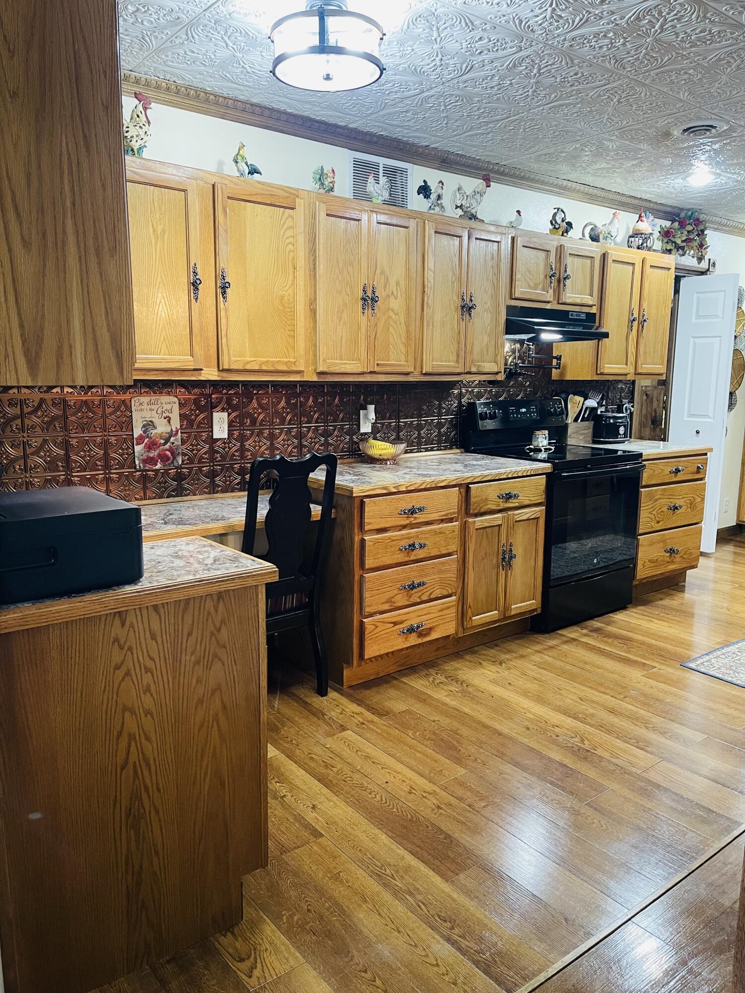 1019 North Pine Street Property Photo 20
