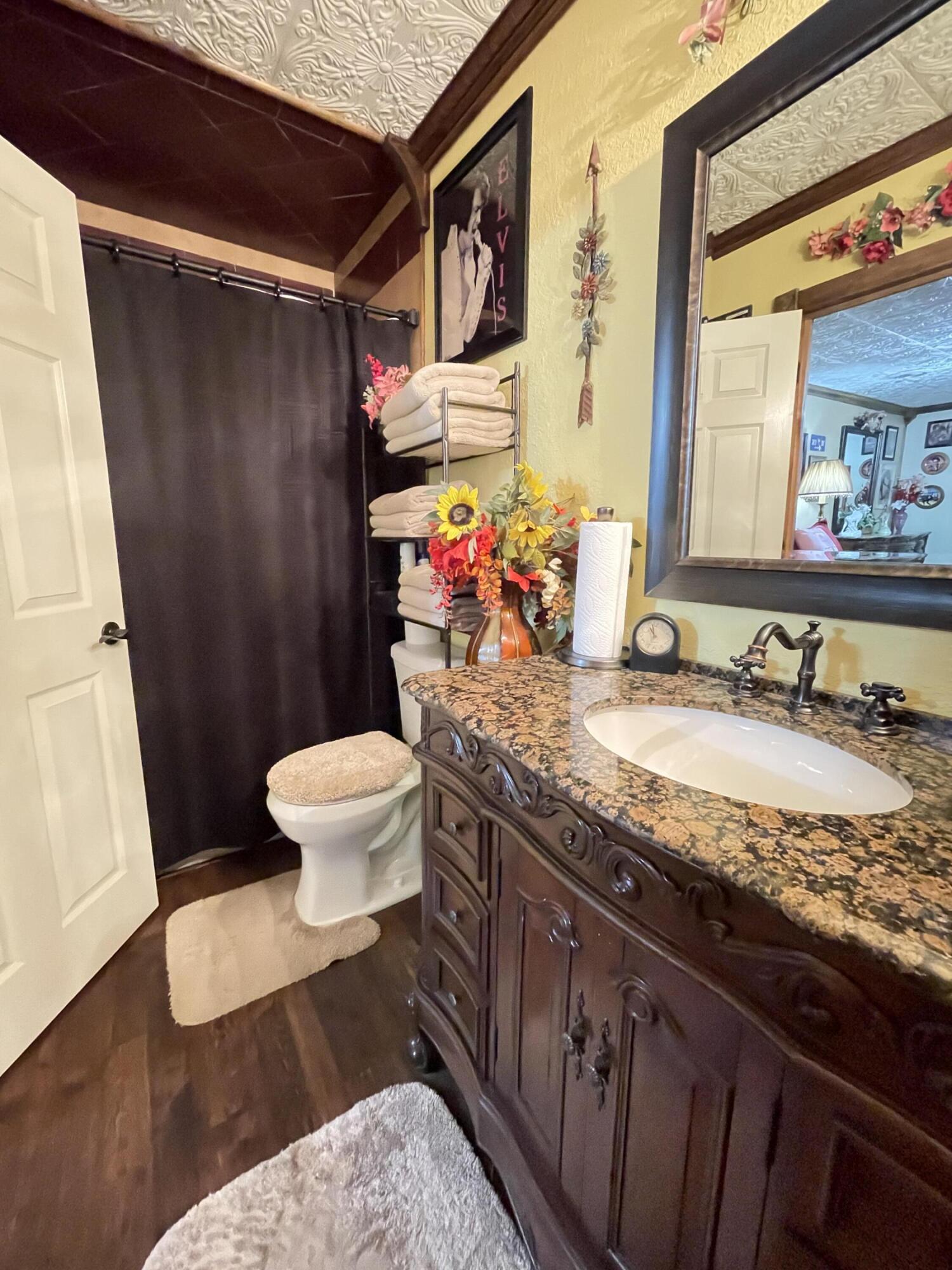 1019 North Pine Street Property Photo 49