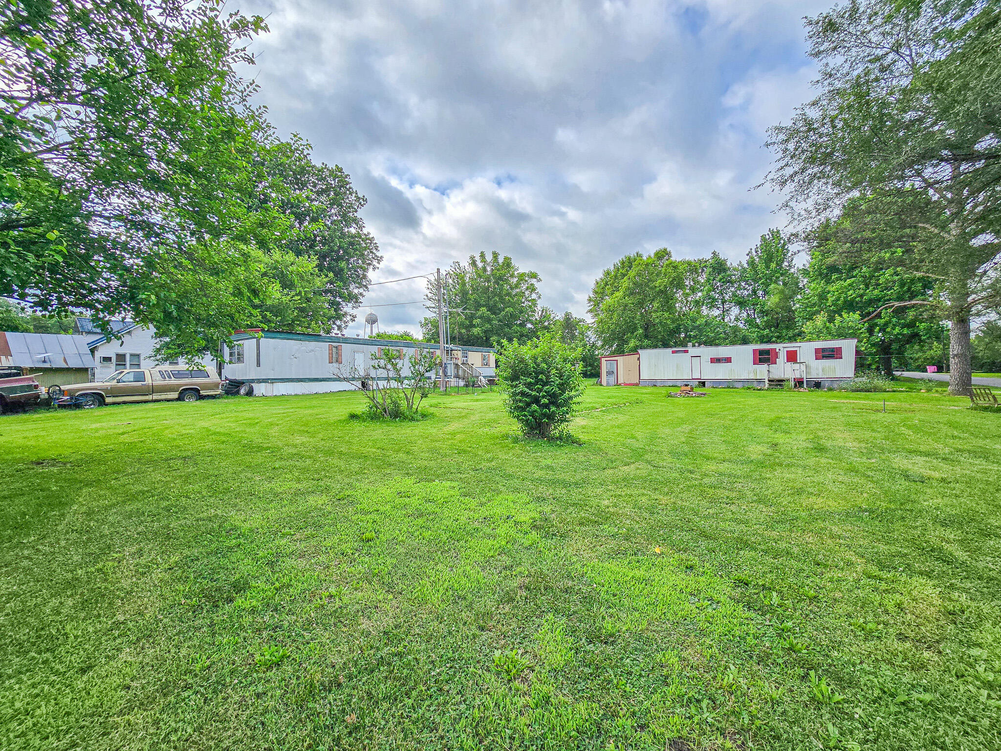 18800 2nd Avenue Property Photo 2