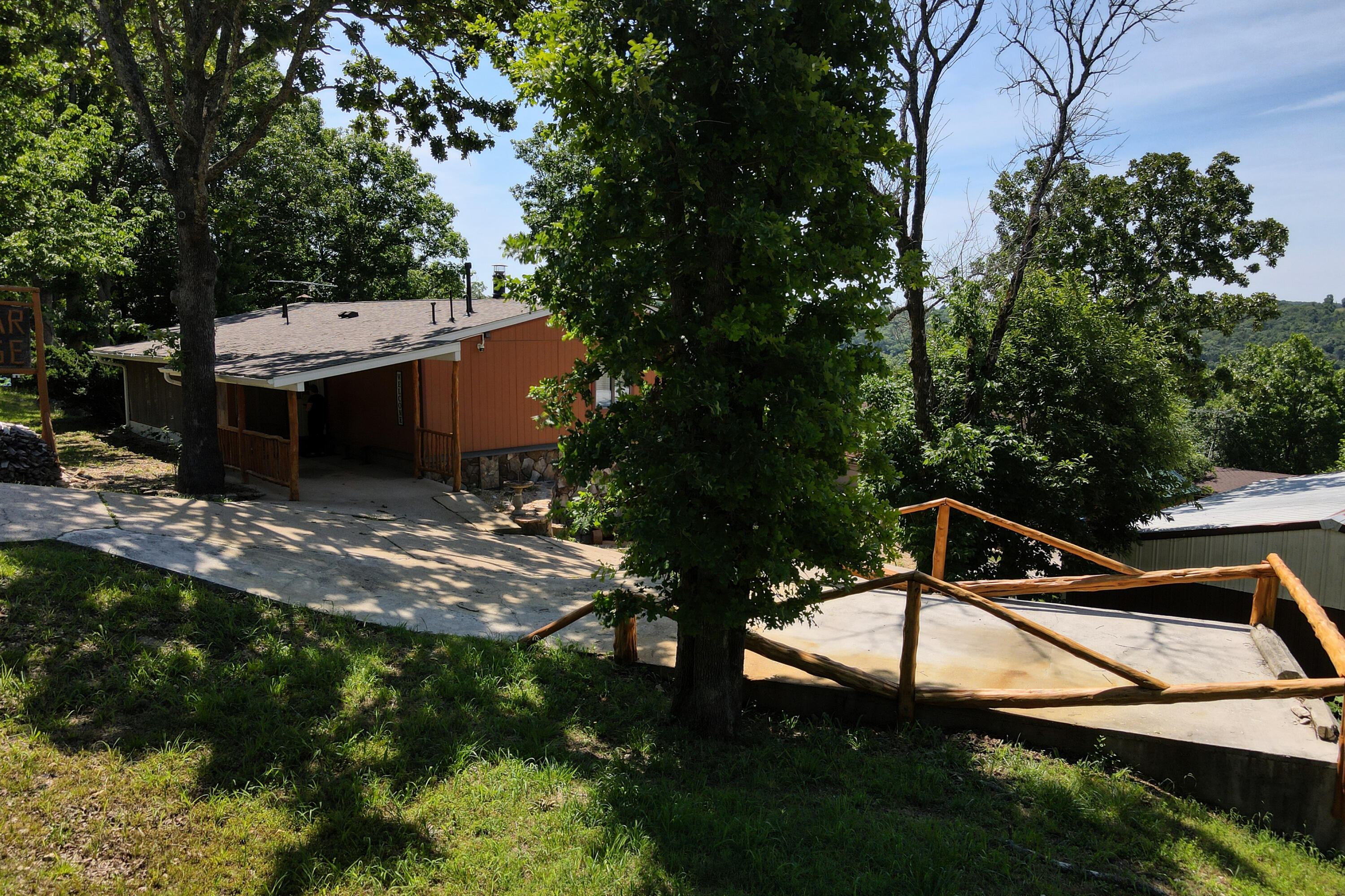 156 Lakeridge Road Property Photo 6