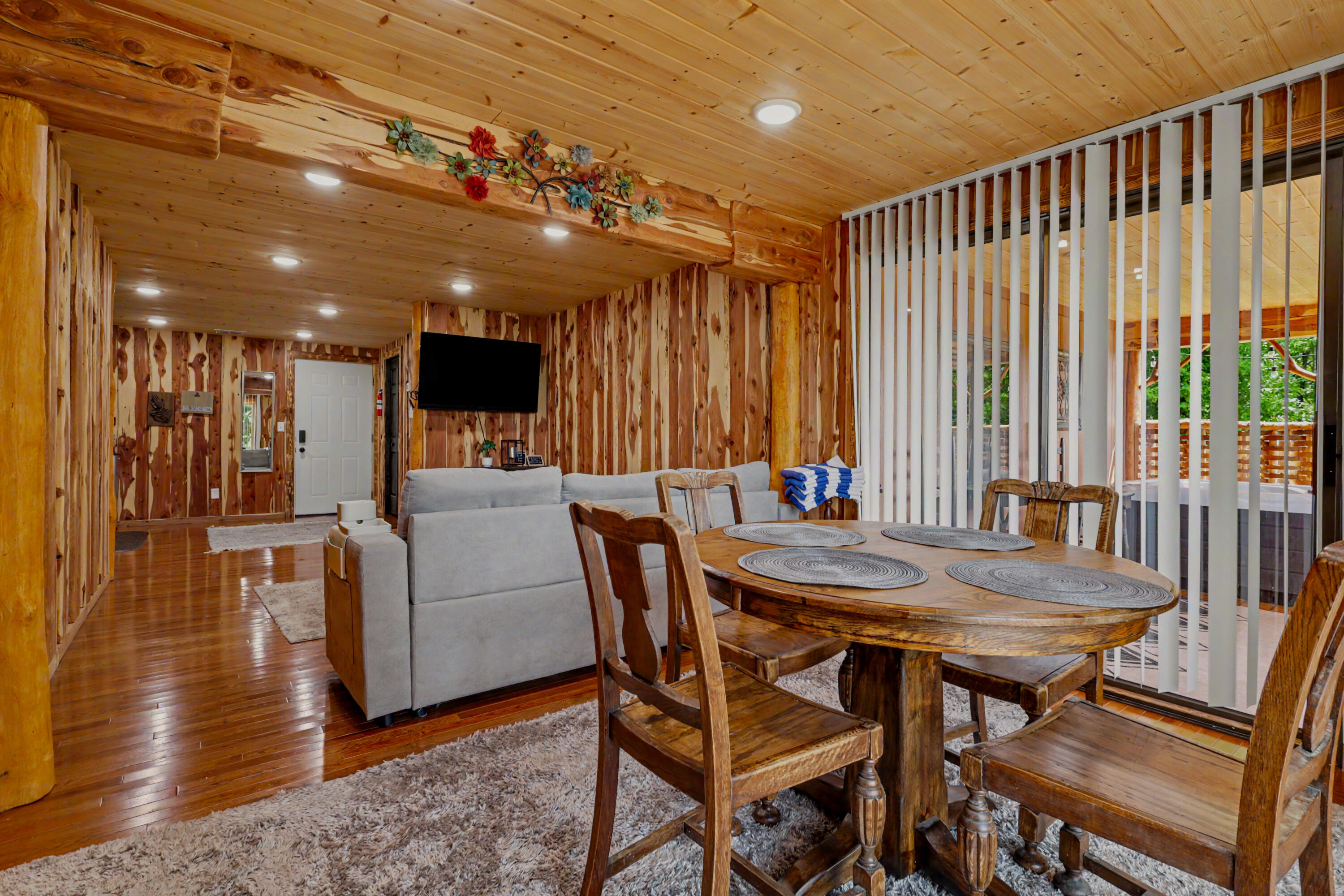 156 Lakeridge Road Property Photo 11