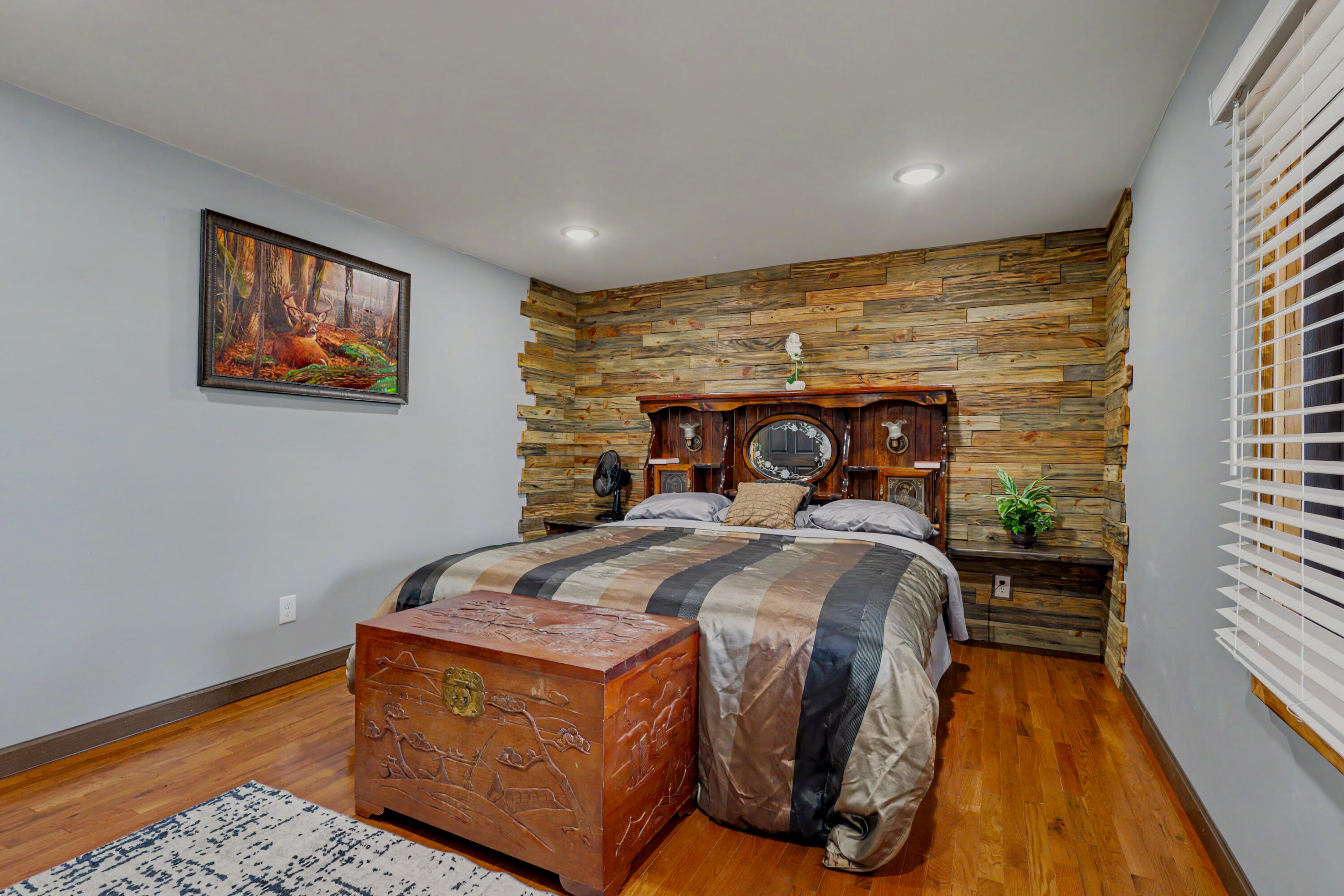 156 Lakeridge Road Property Photo 14